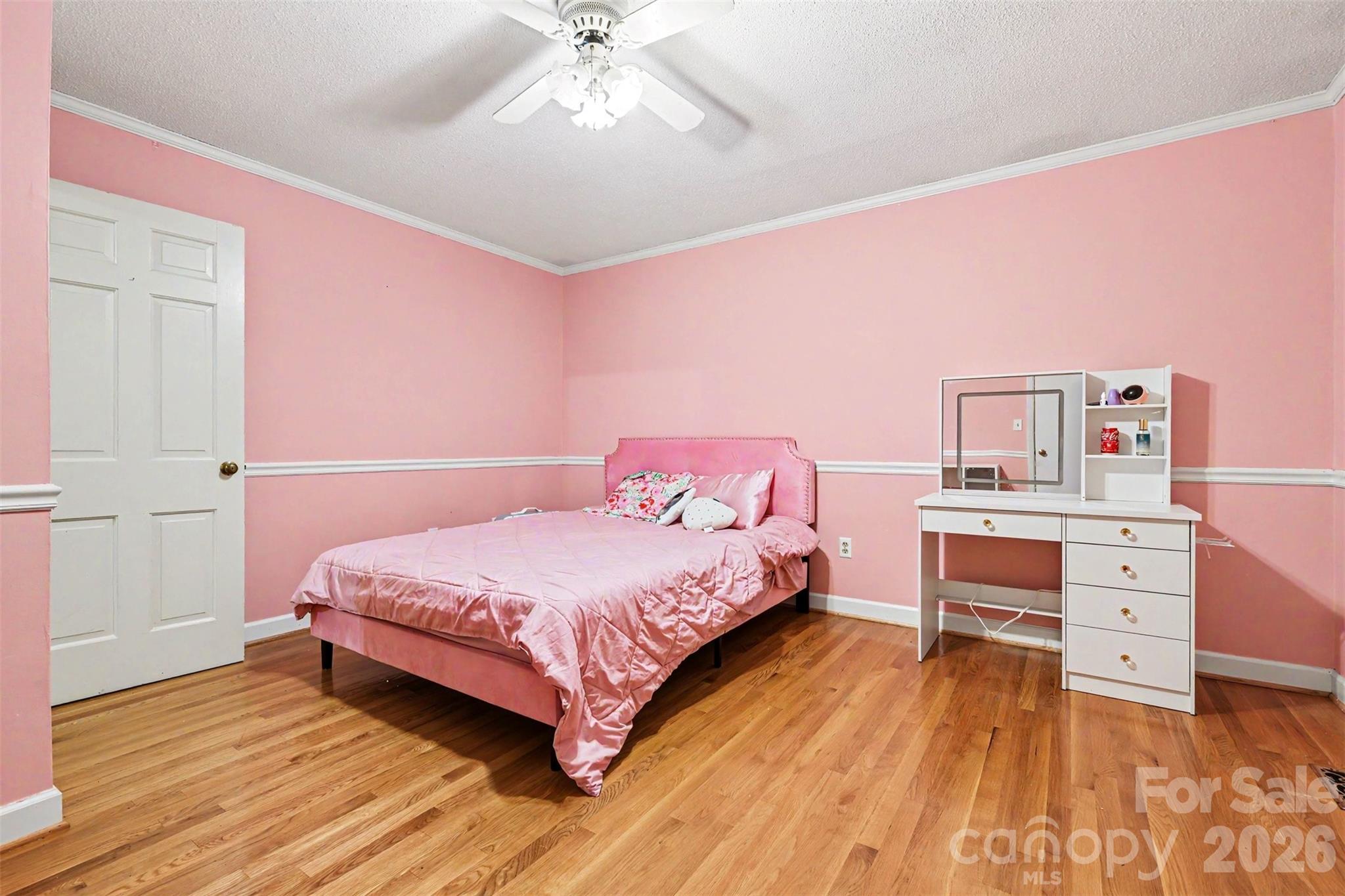 173 Hillcrest Avenue SE — Concord