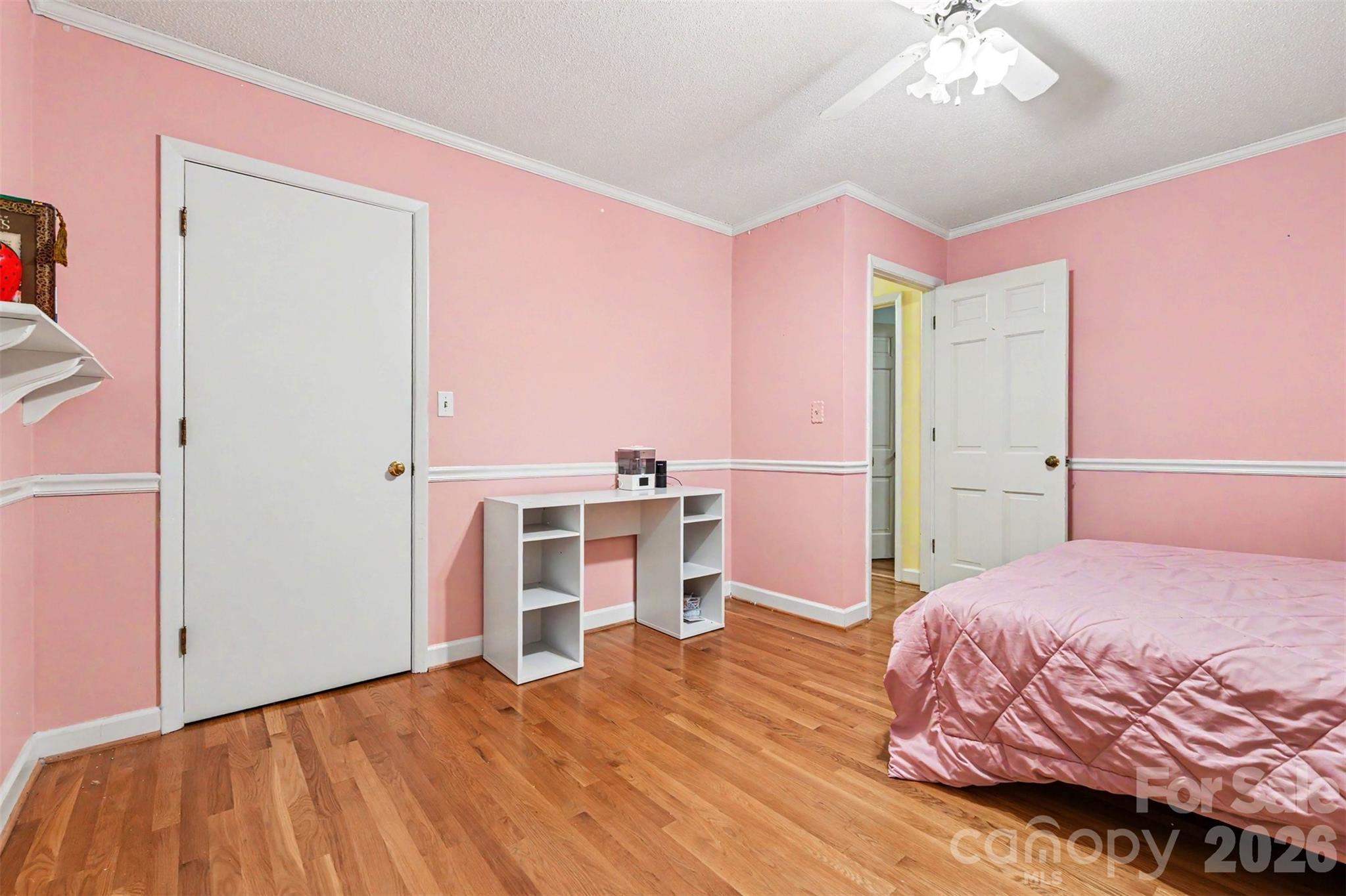 173 Hillcrest Avenue SE — Concord
