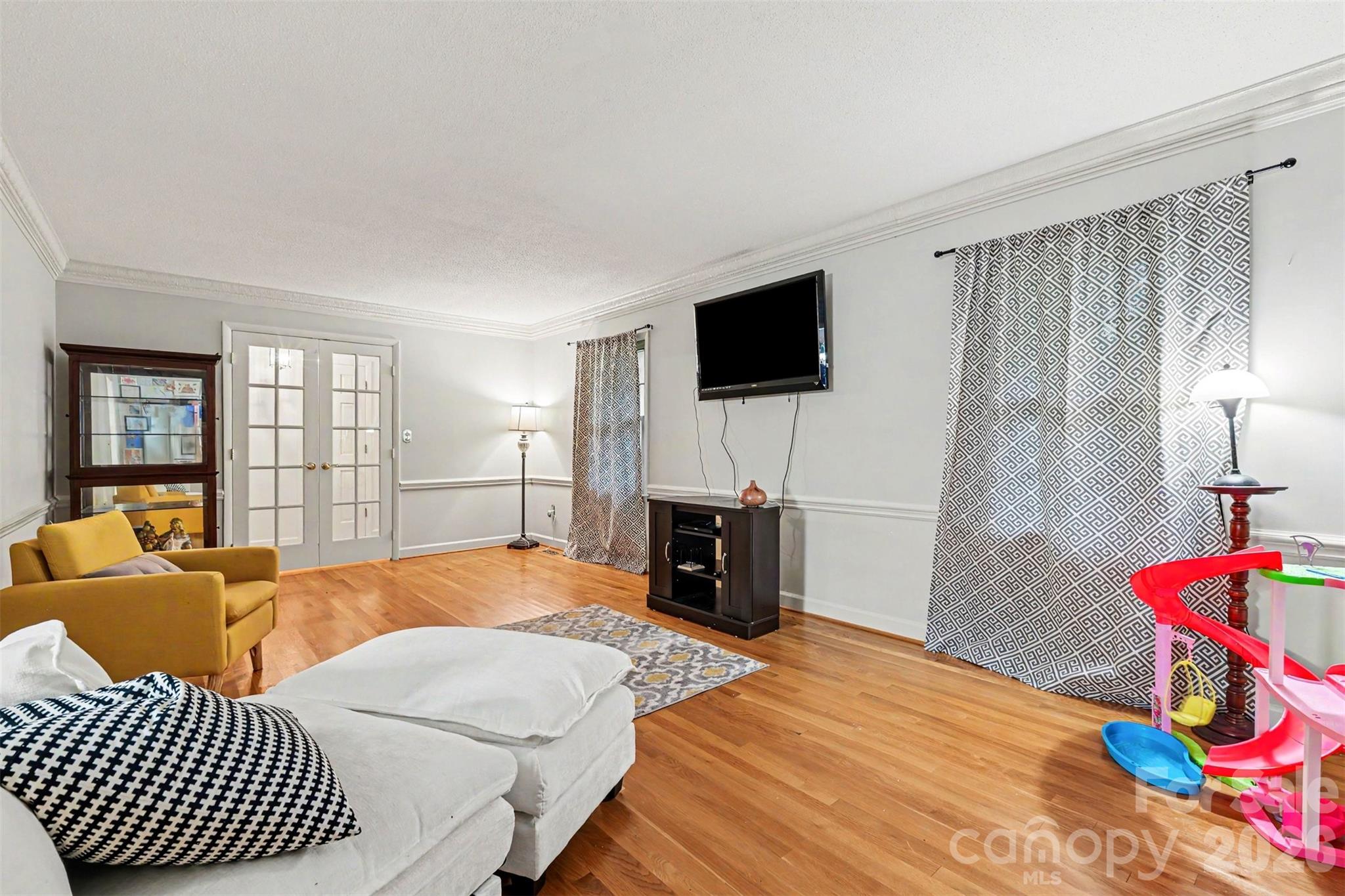 173 Hillcrest Avenue SE — Concord