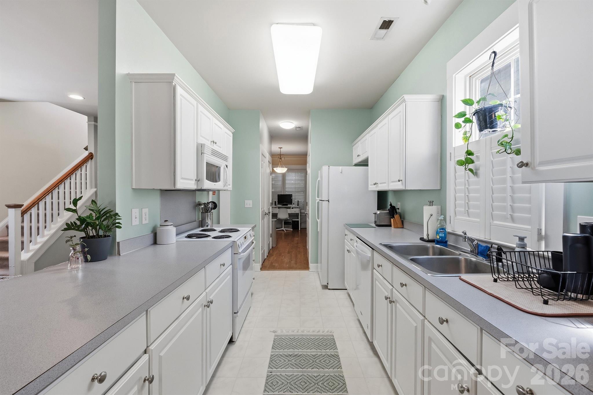 16925 Pennington Drive — Huntersville