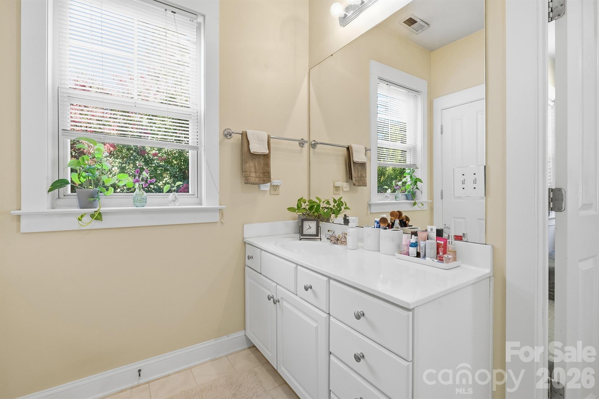 16925 Pennington Drive — Huntersville