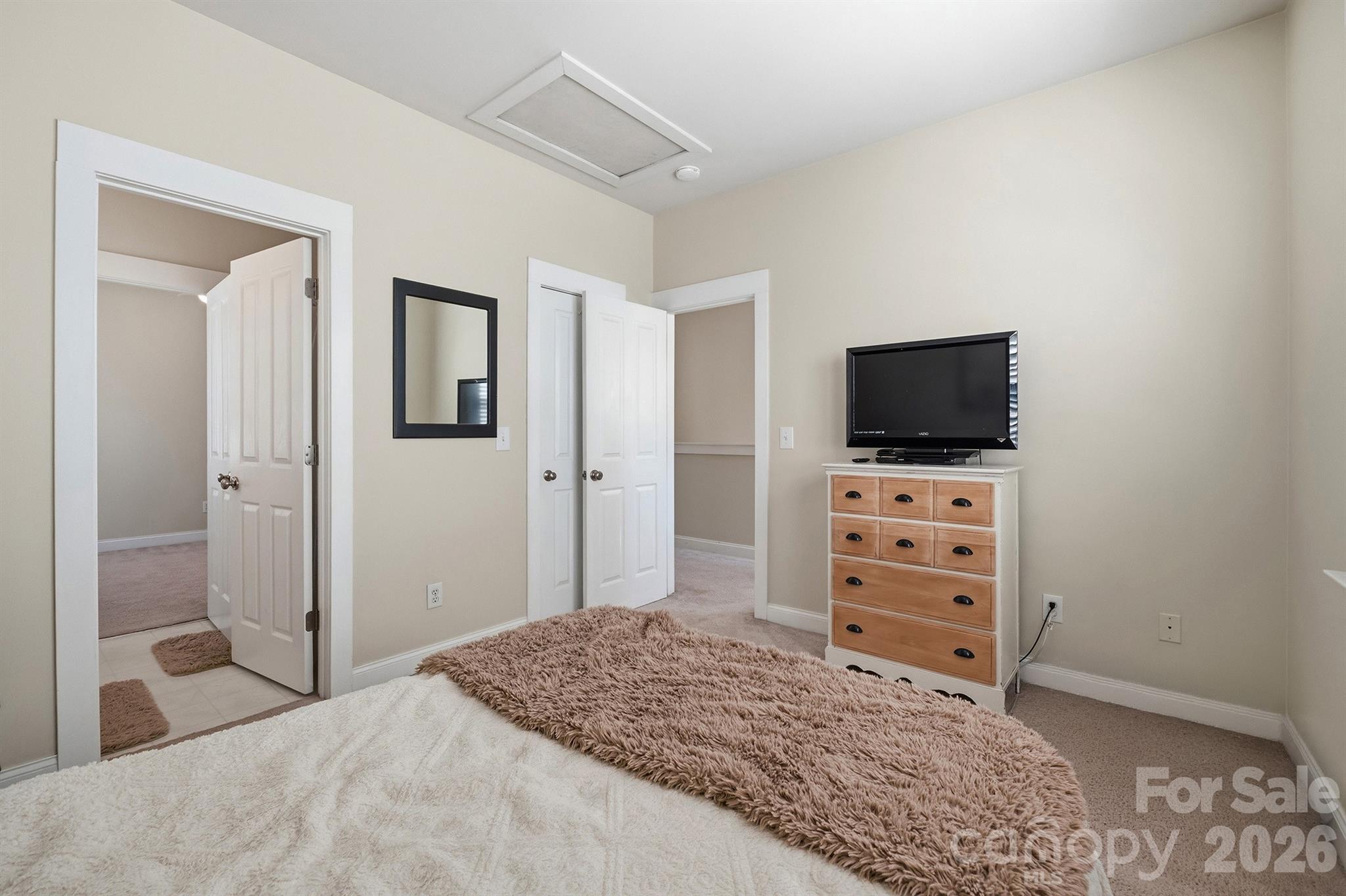 16925 Pennington Drive — Huntersville