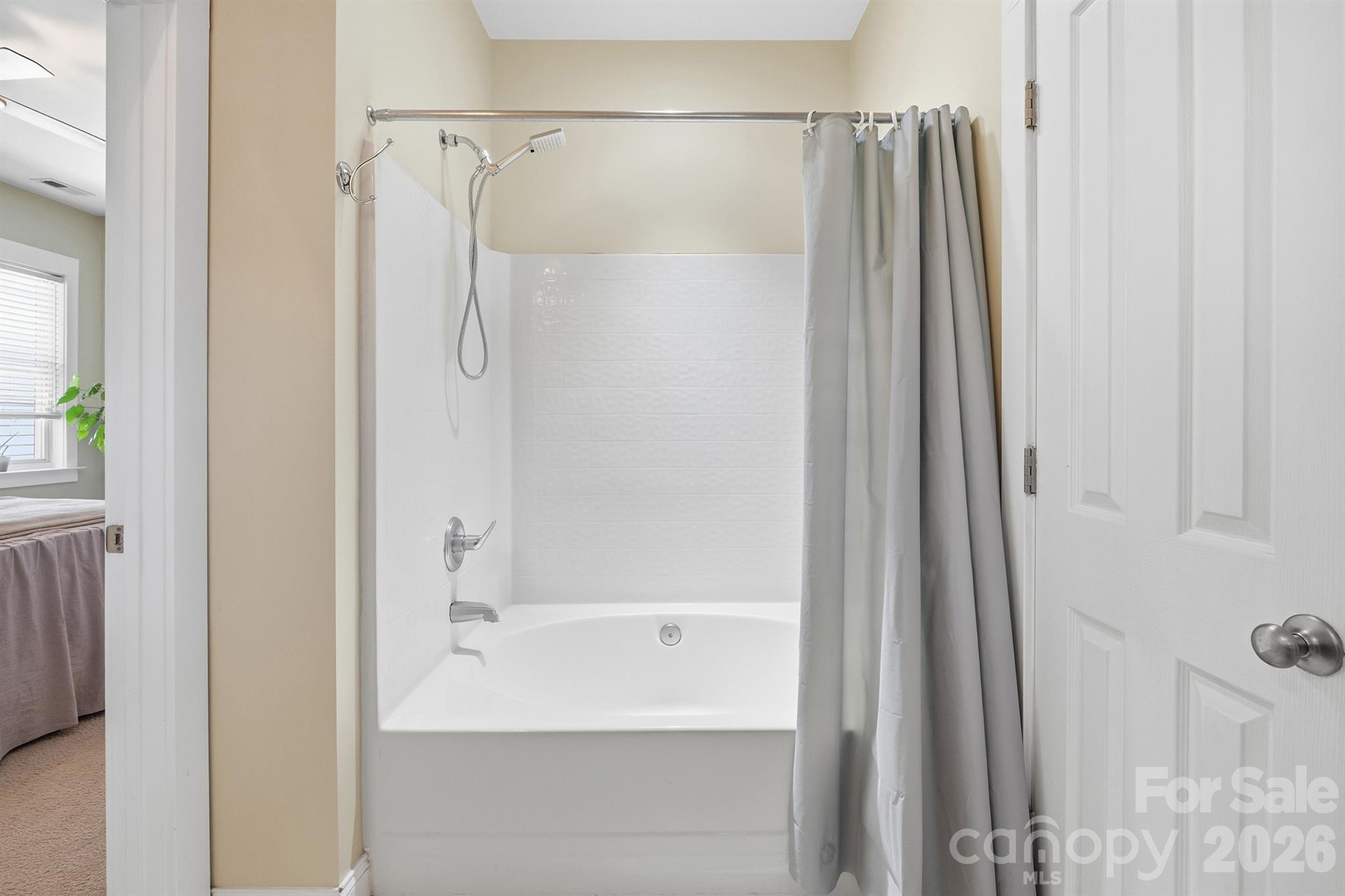 16925 Pennington Drive — Huntersville