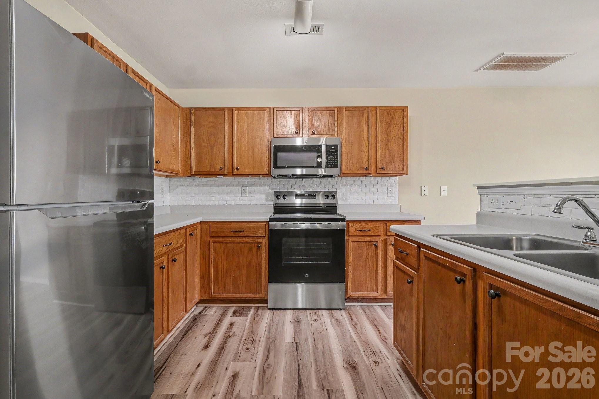 8607 Westhope Street — Charlotte