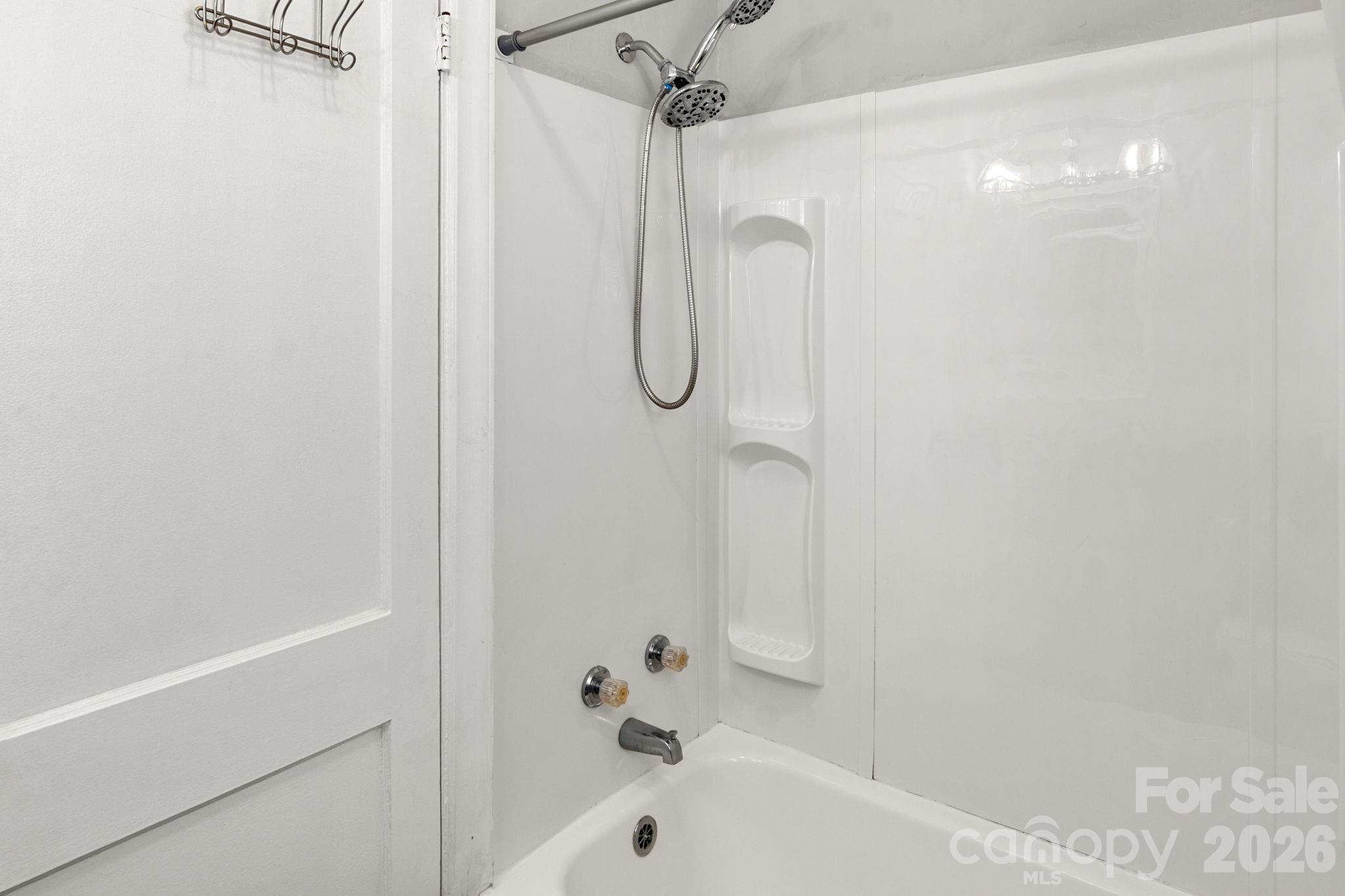 623 E 4th Avenue — Gastonia
