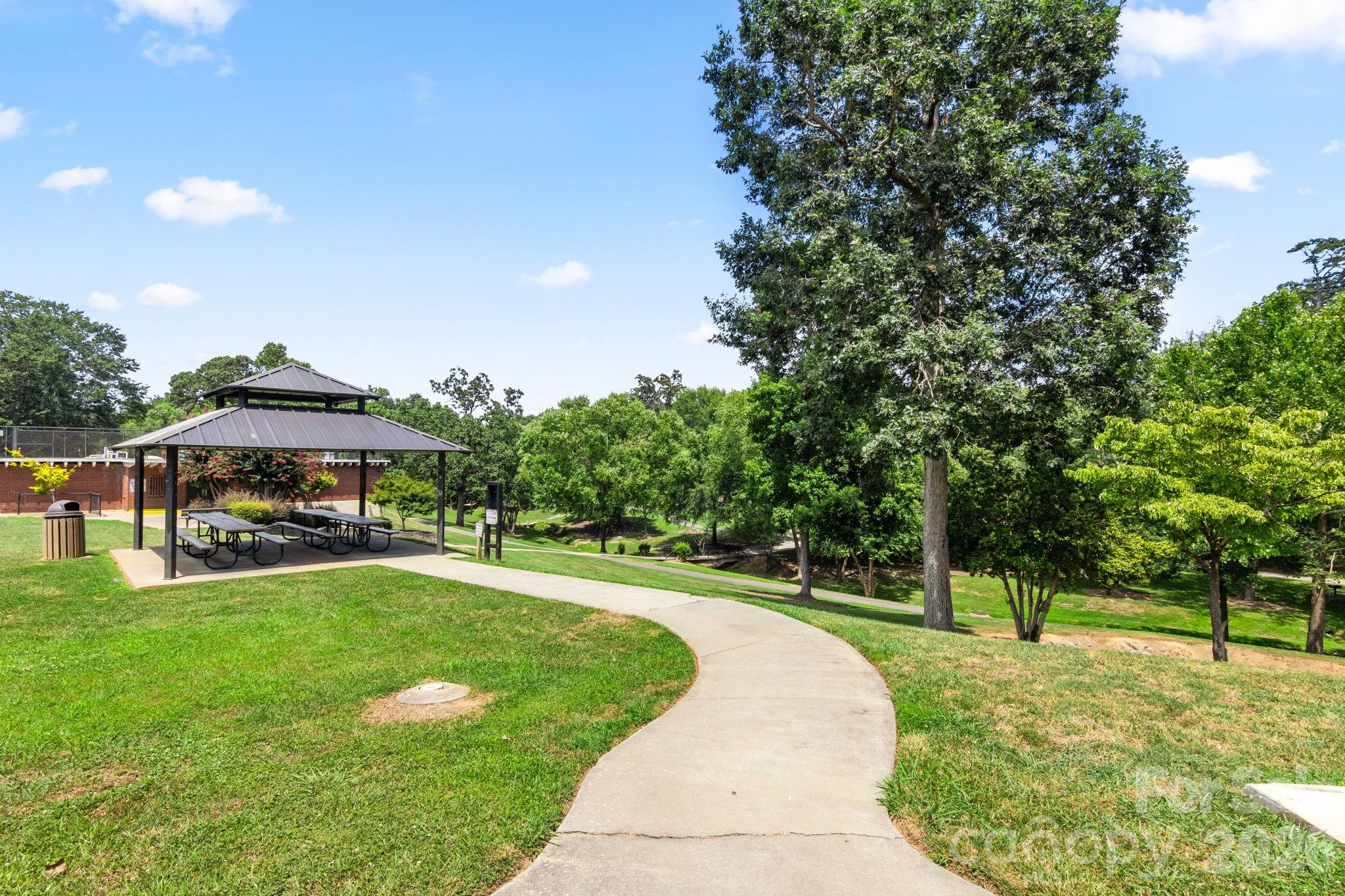 623 E 4th Avenue — Gastonia