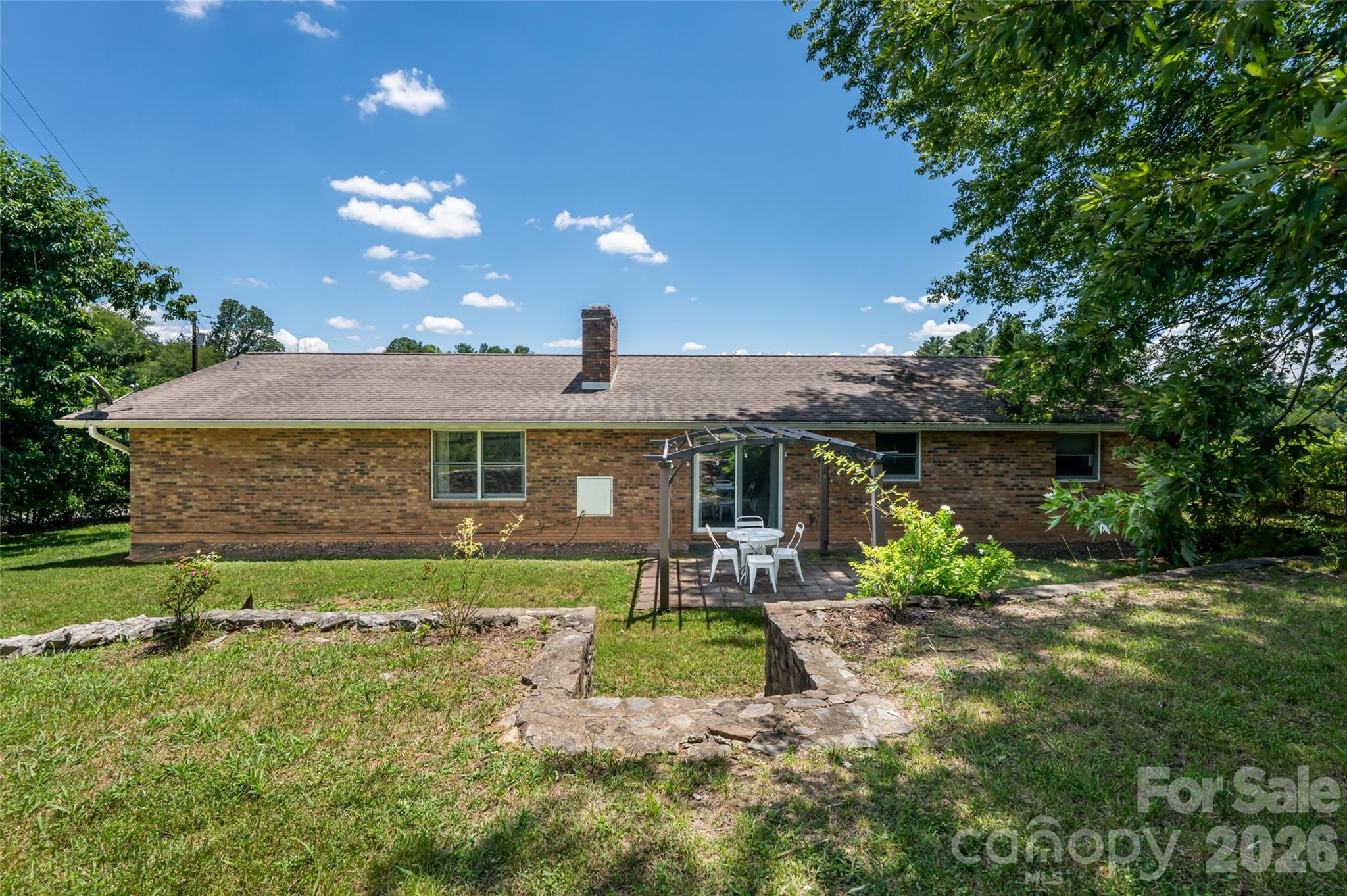 187 Sheehan Road — Fletcher