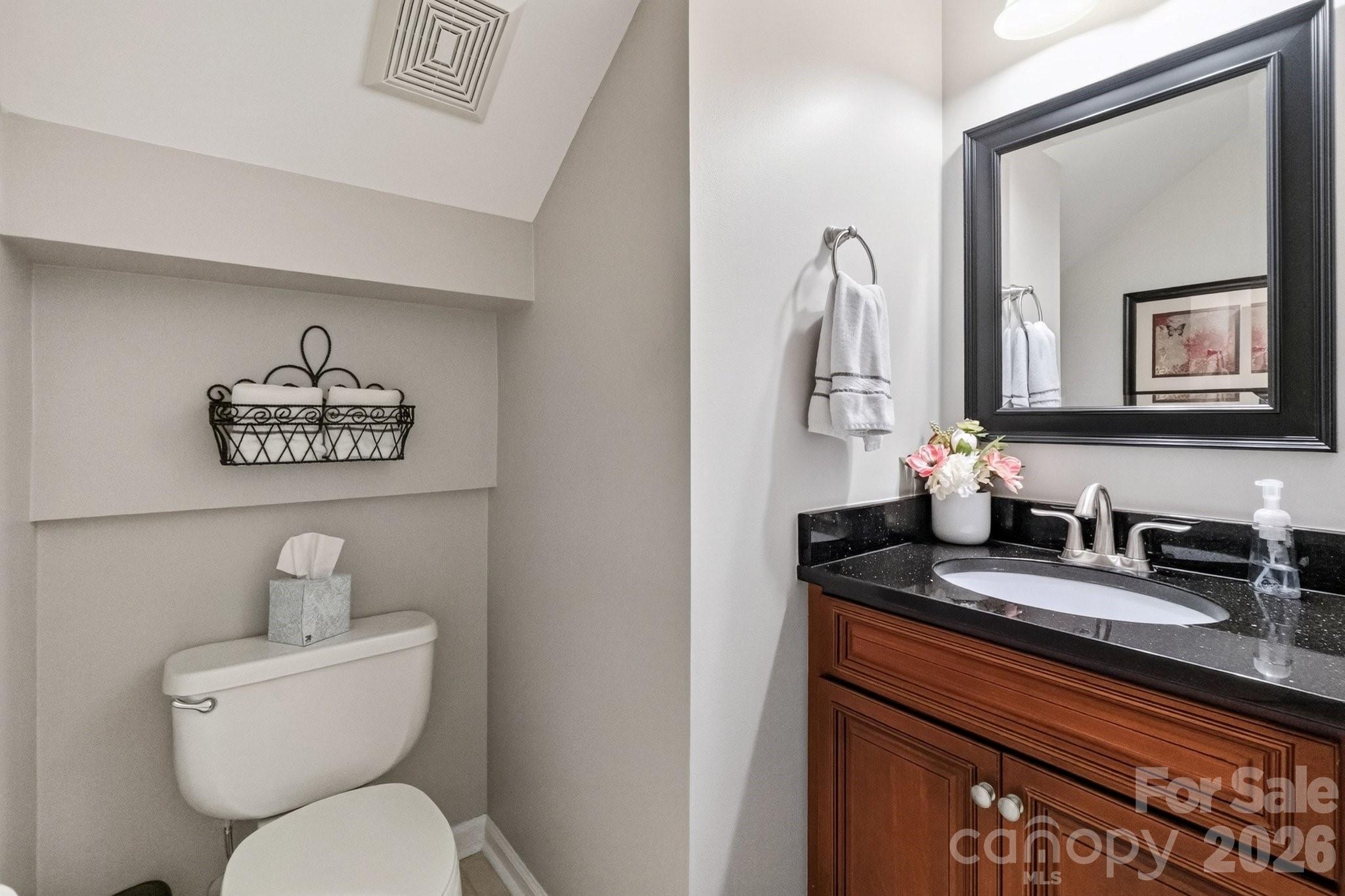 8749 Oakham Street — Huntersville