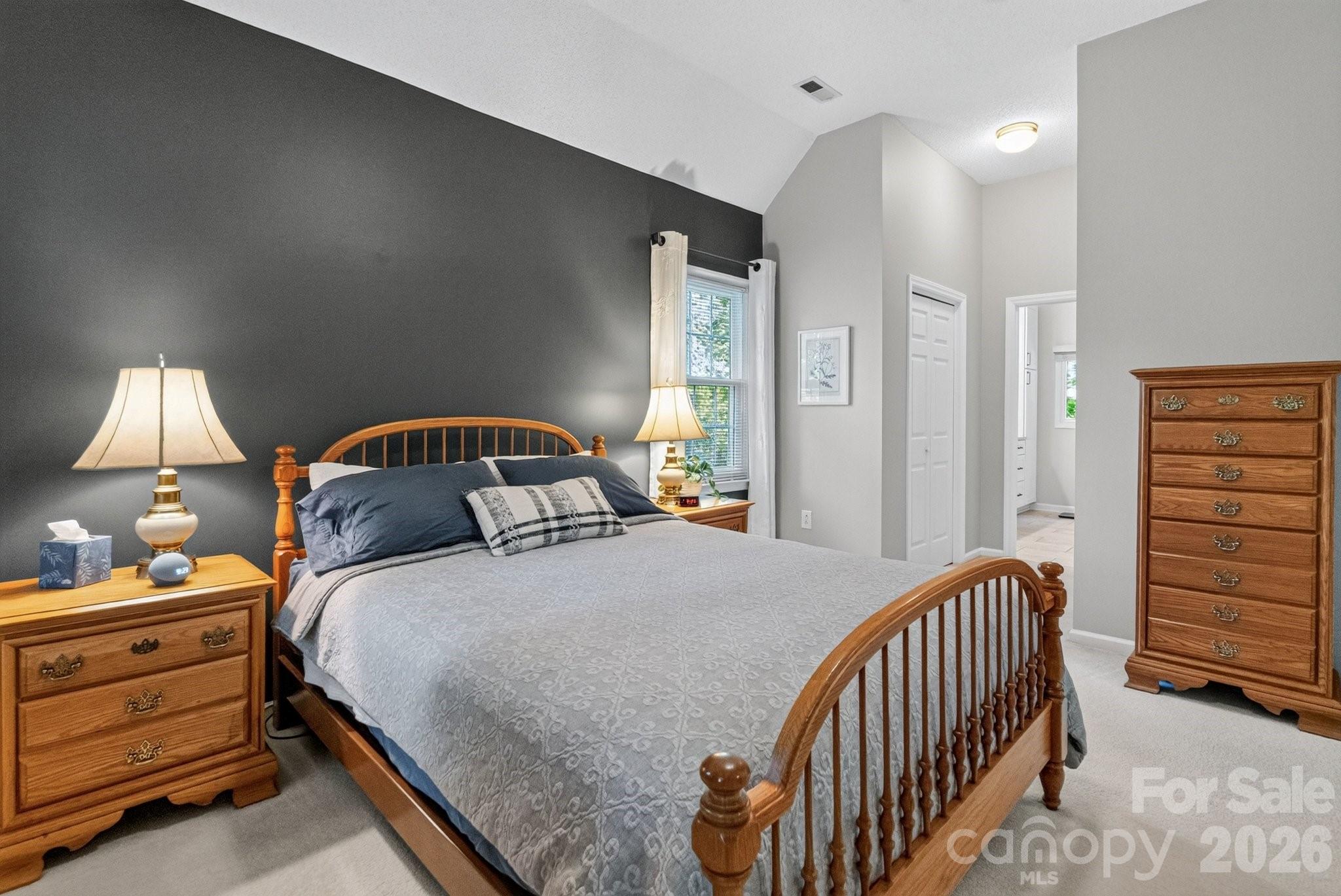 8749 Oakham Street — Huntersville