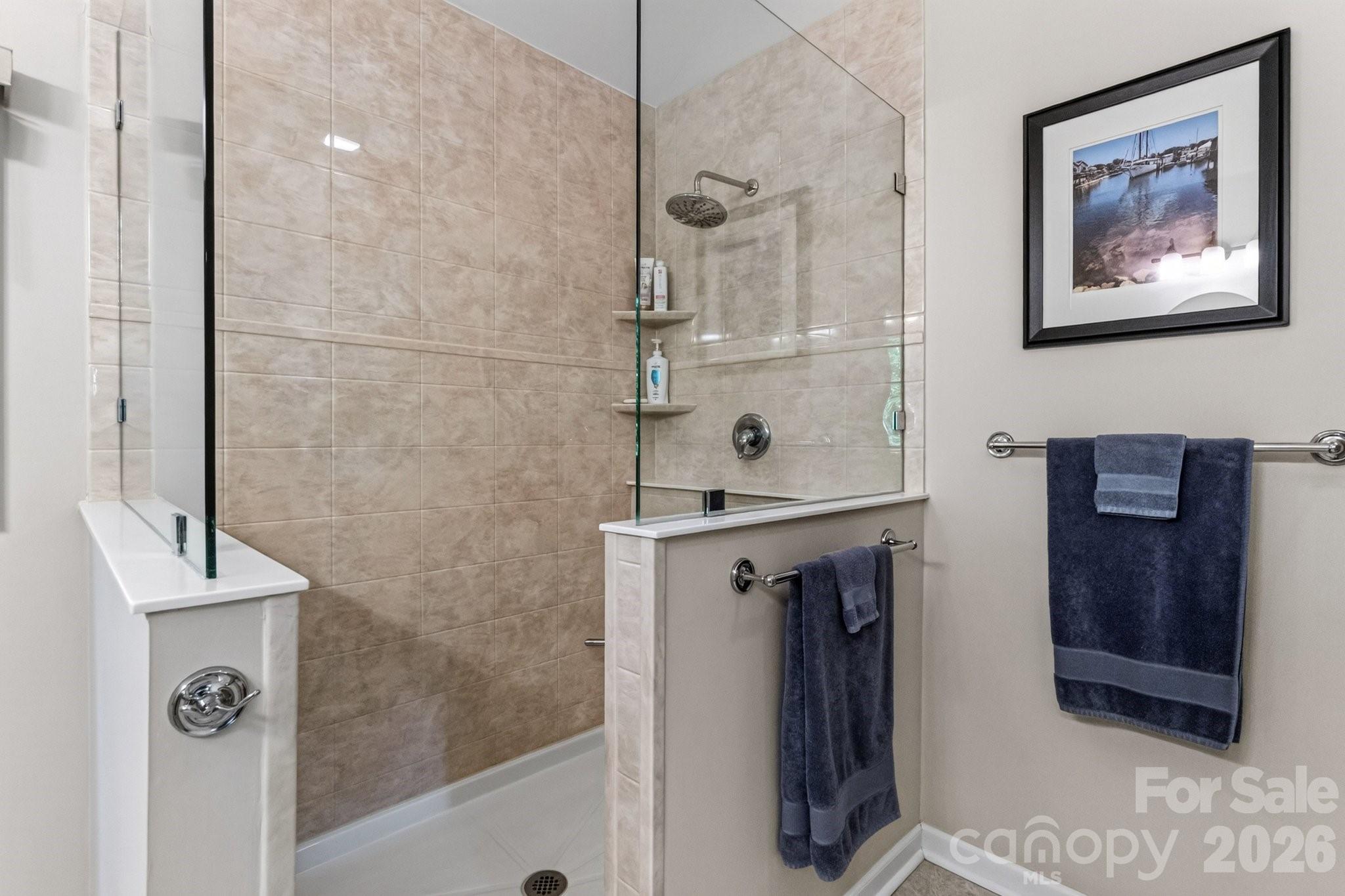 8749 Oakham Street — Huntersville