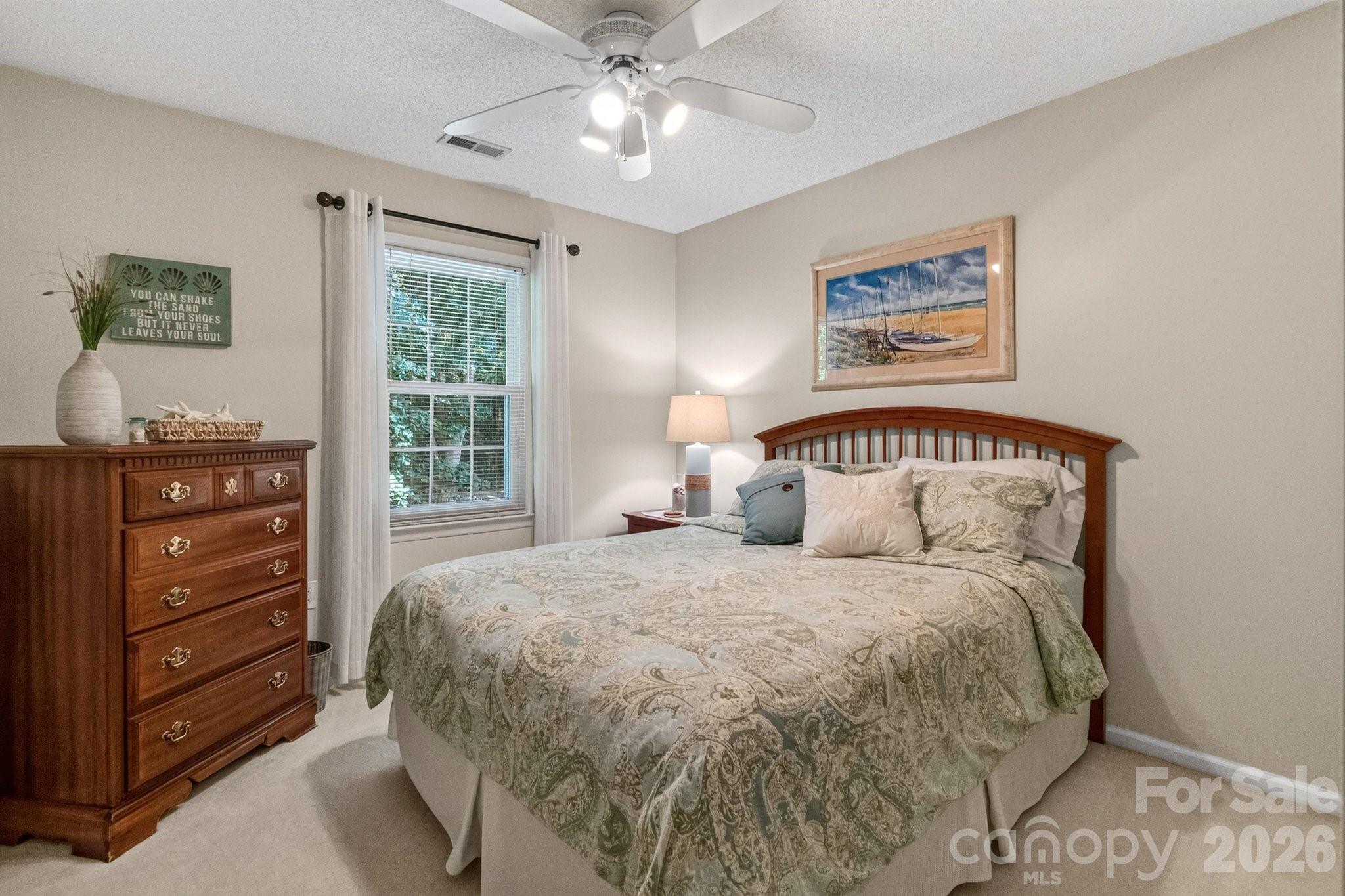 8749 Oakham Street — Huntersville