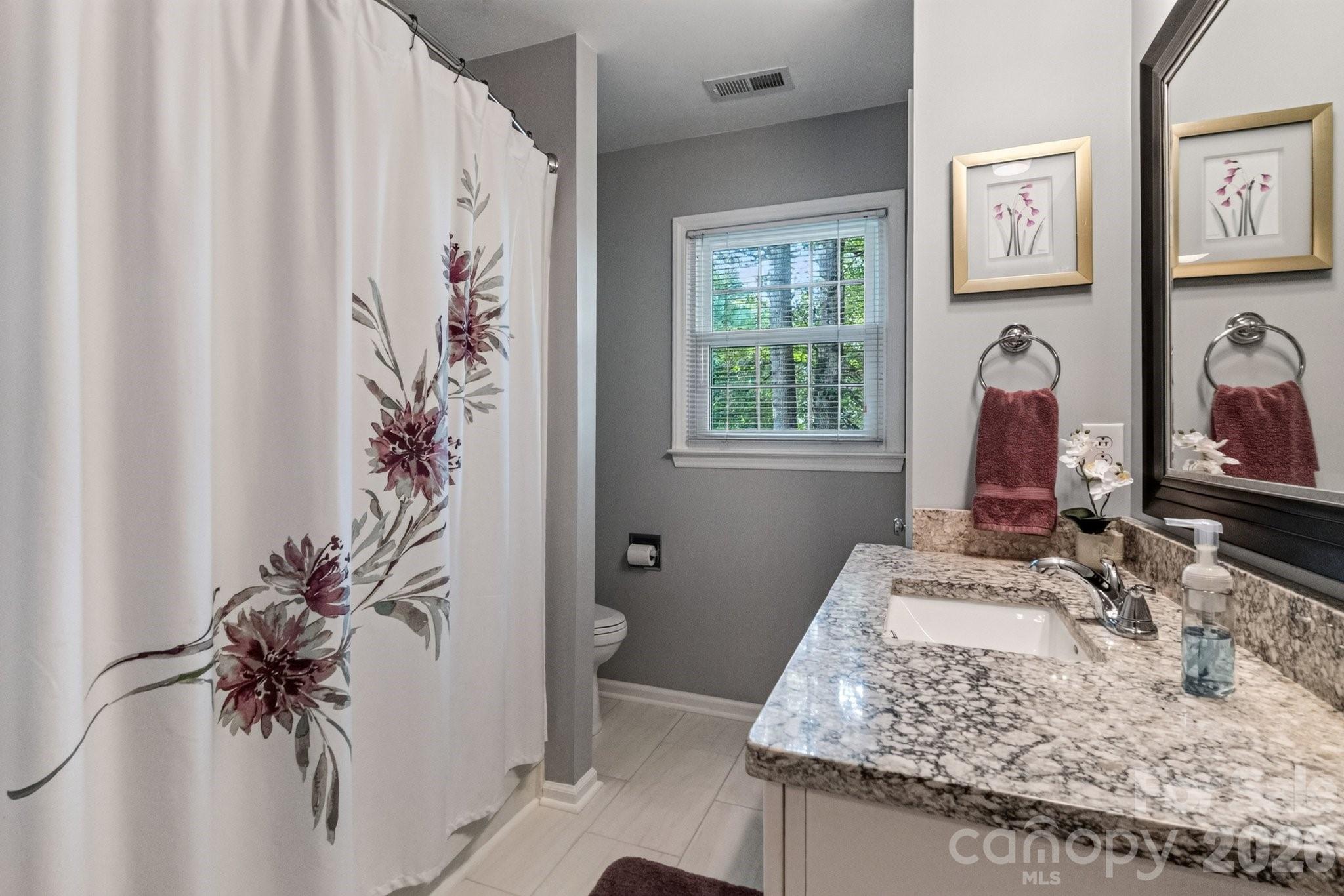 8749 Oakham Street — Huntersville