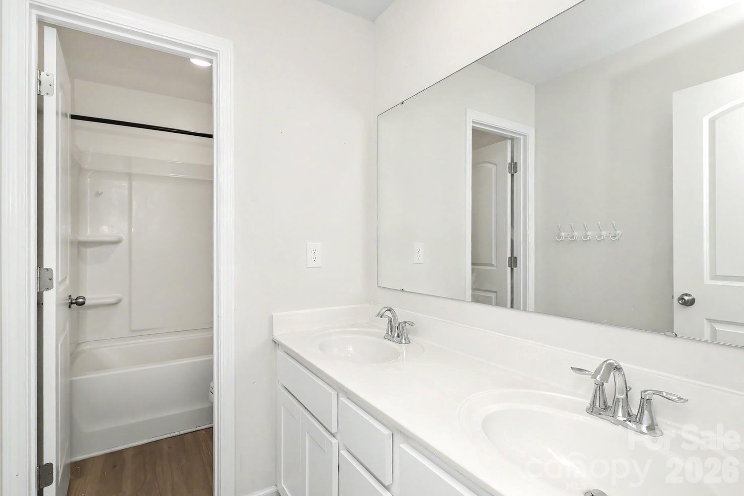 1277 Bryson Lane — Denver