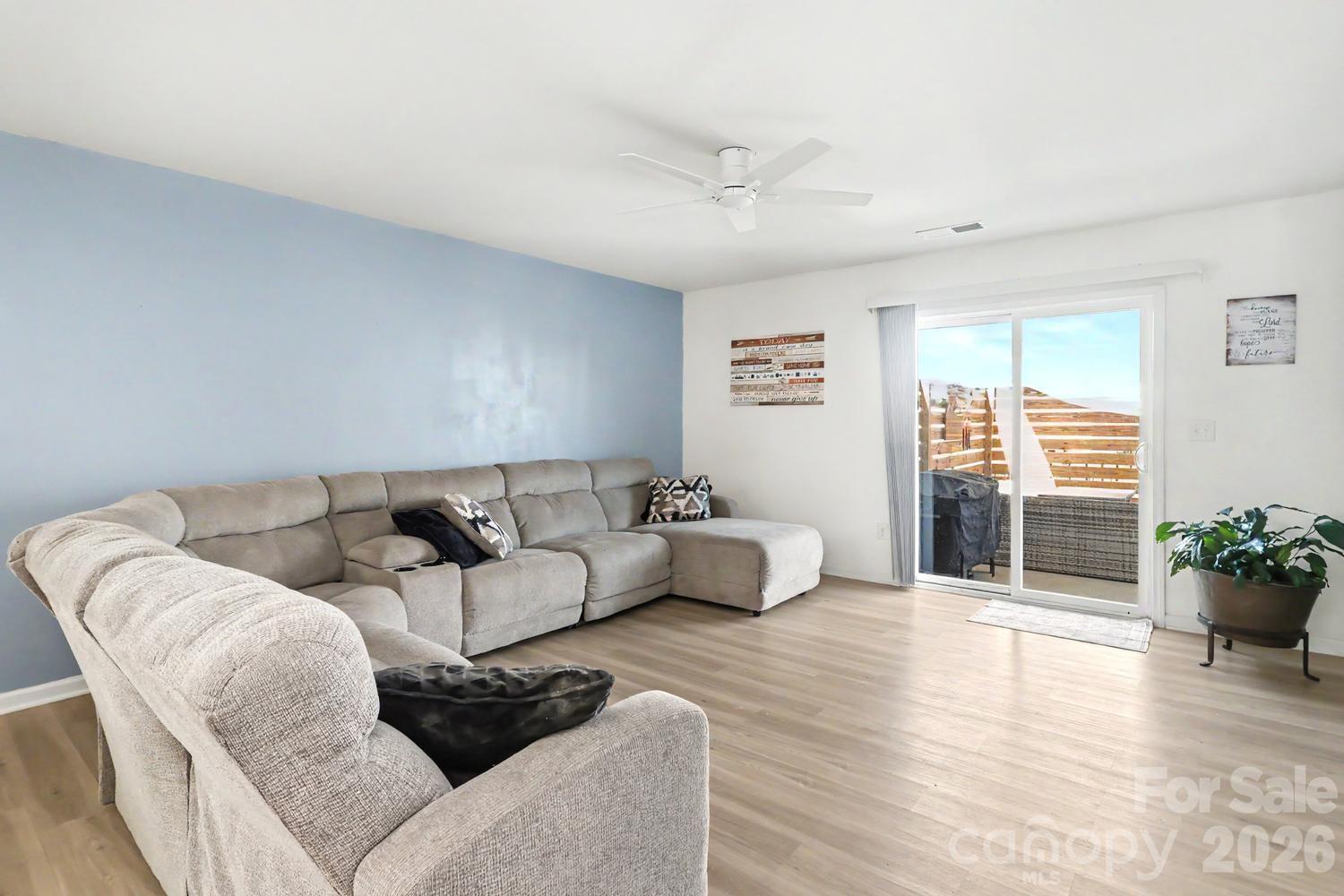 1277 Bryson Lane — Denver