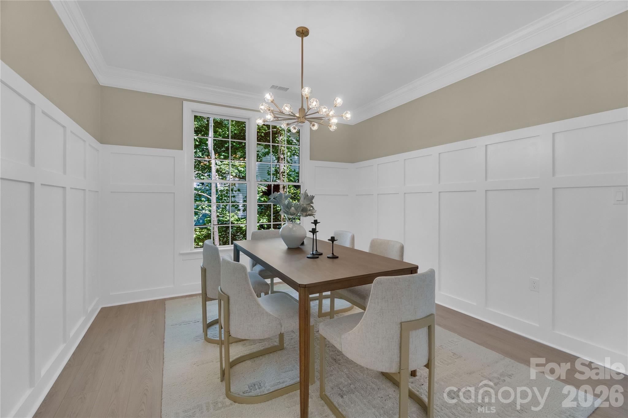 9438 Valley Road — Charlotte