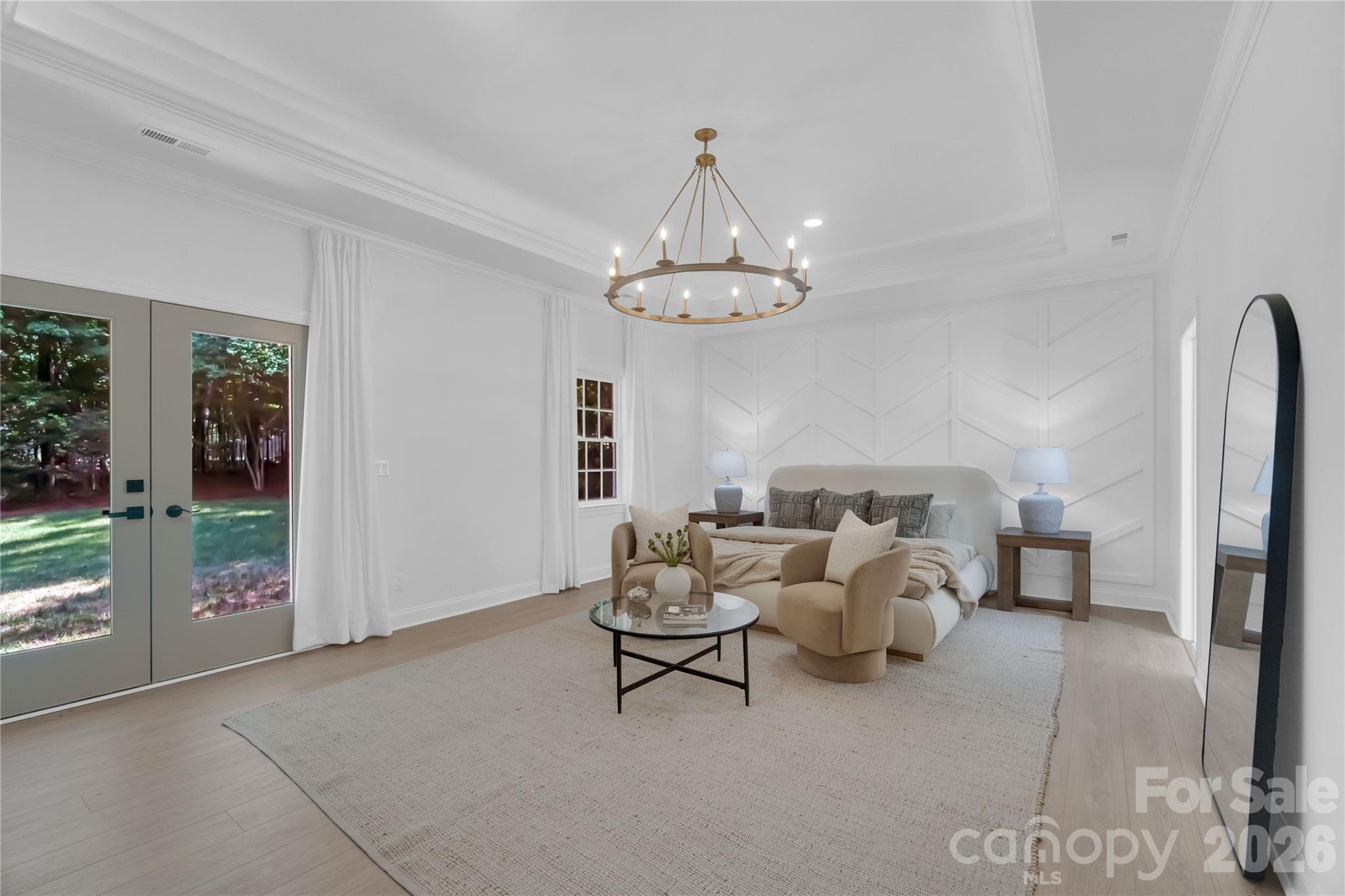 9438 Valley Road — Charlotte