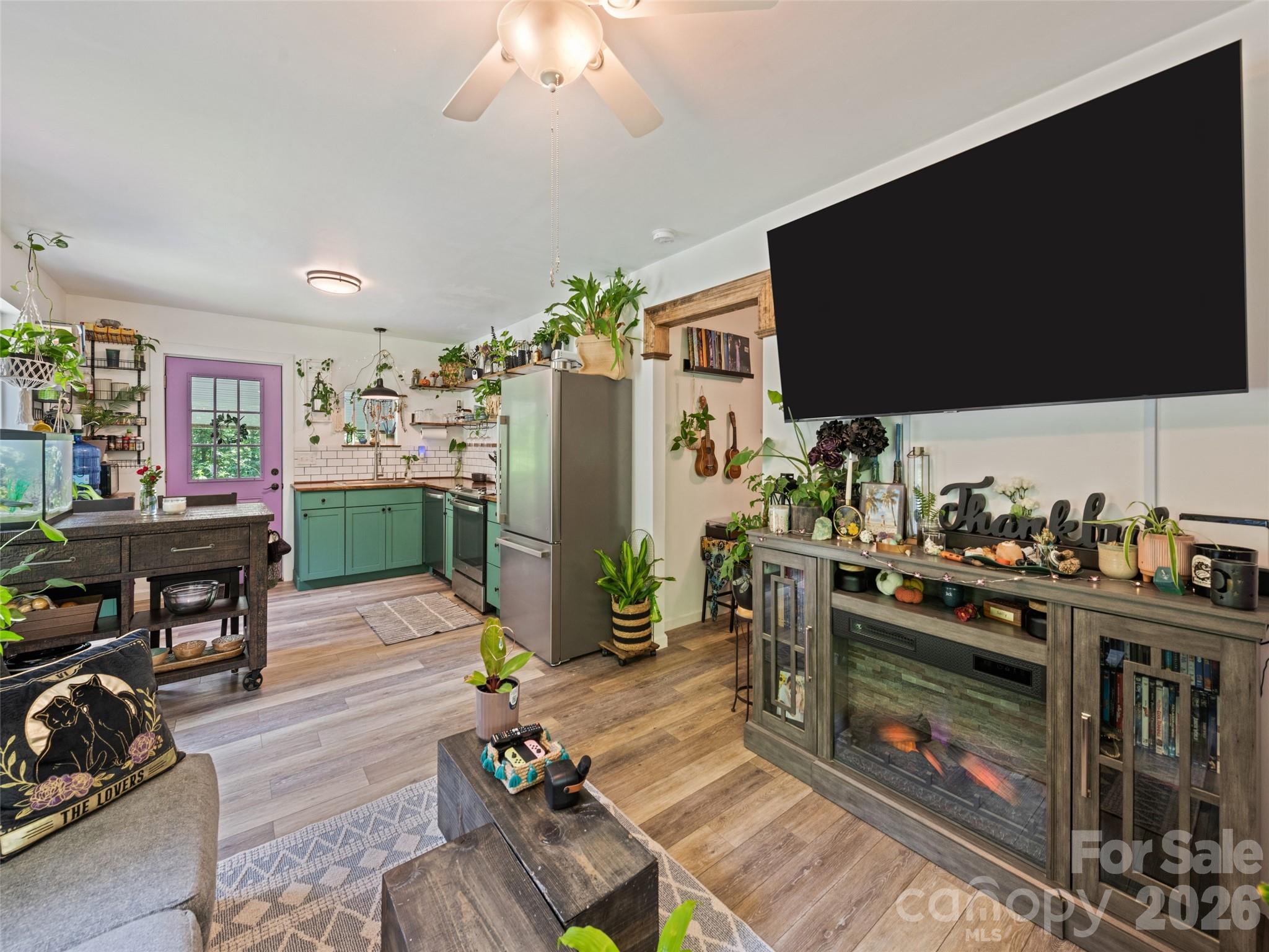 322 McKinzie Place — Waynesville