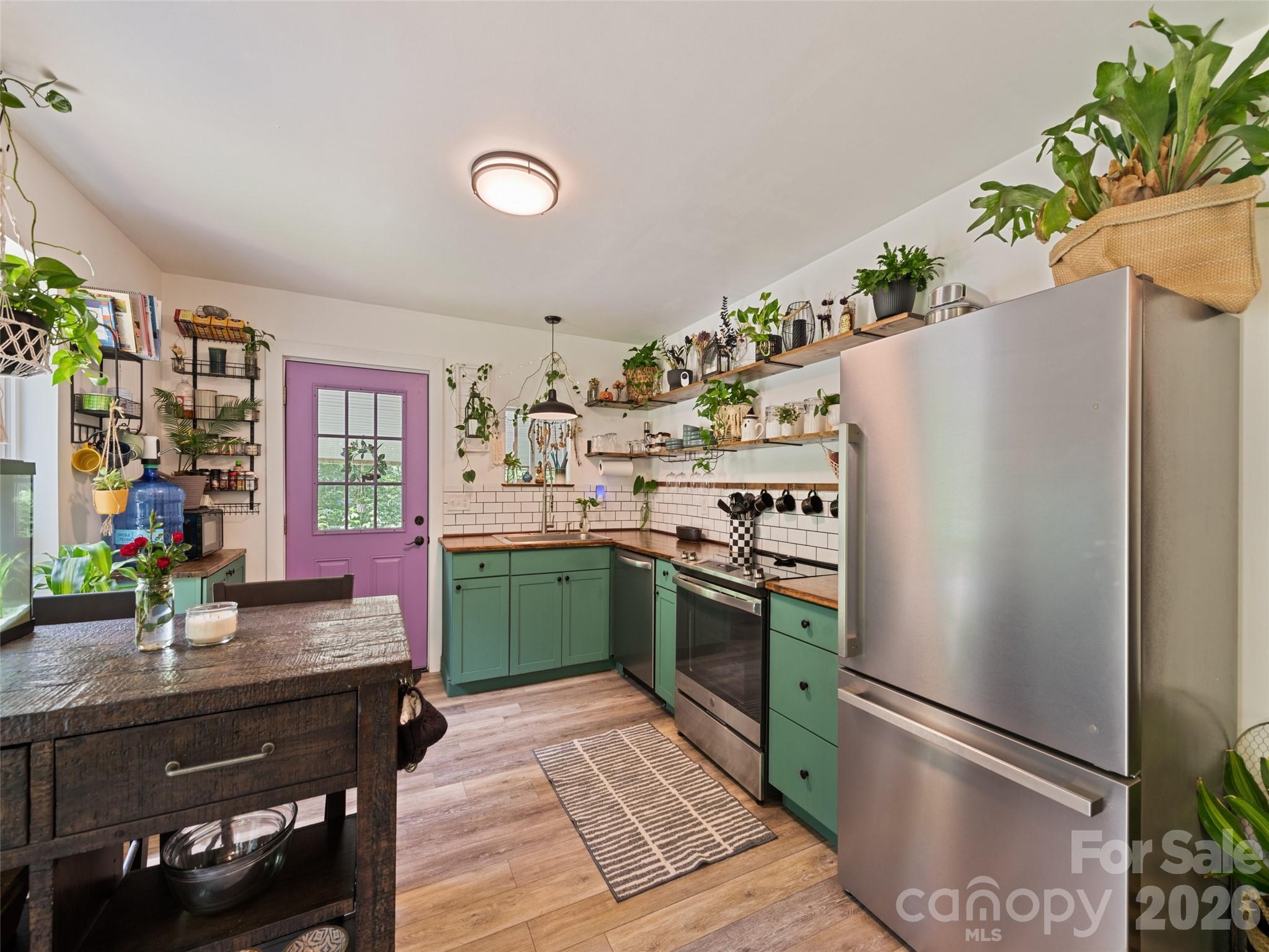 322 McKinzie Place — Waynesville