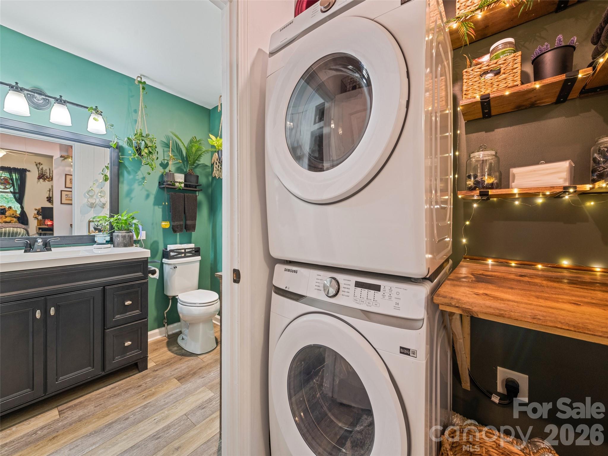 322 McKinzie Place — Waynesville