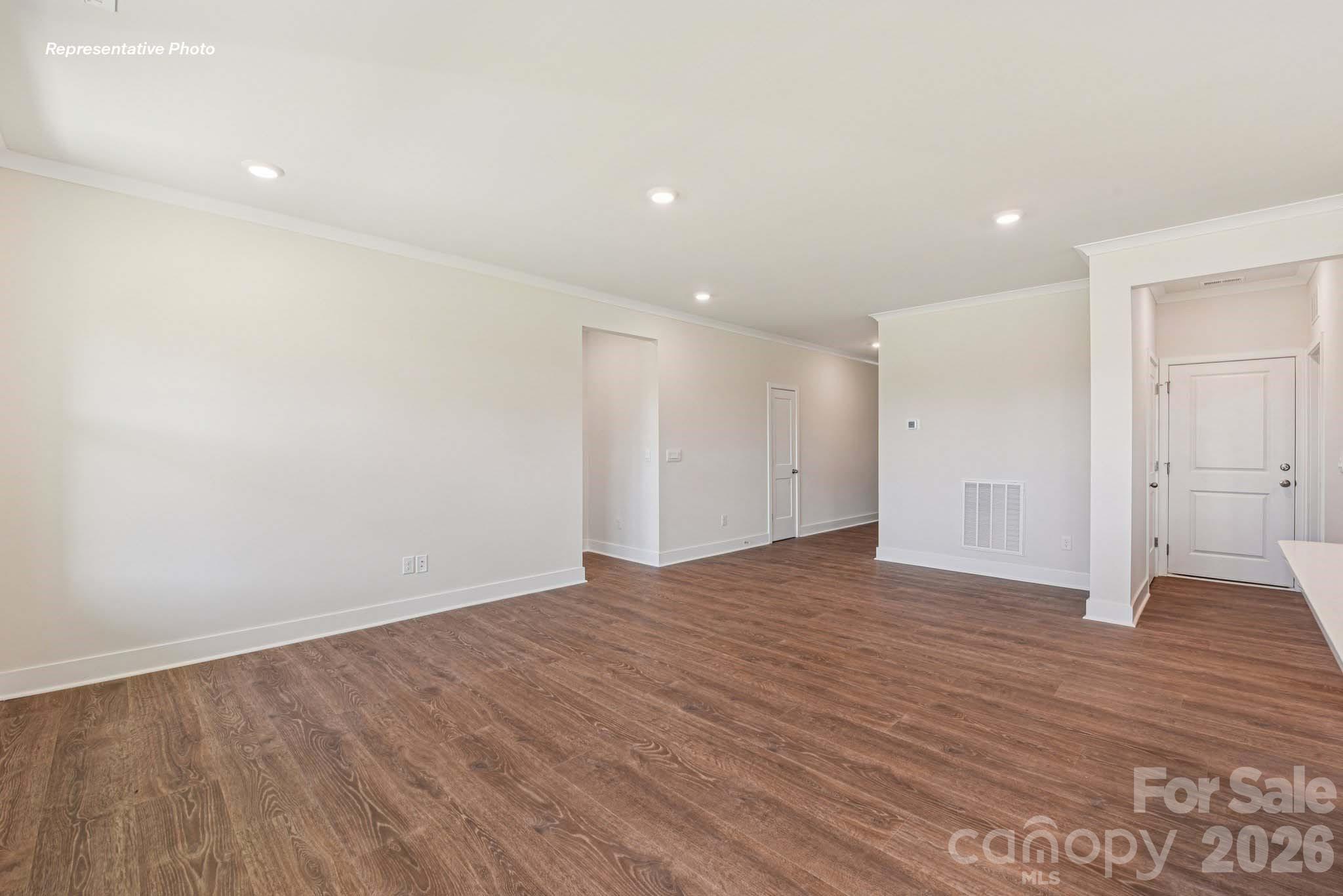 3241 Oberon Street — York