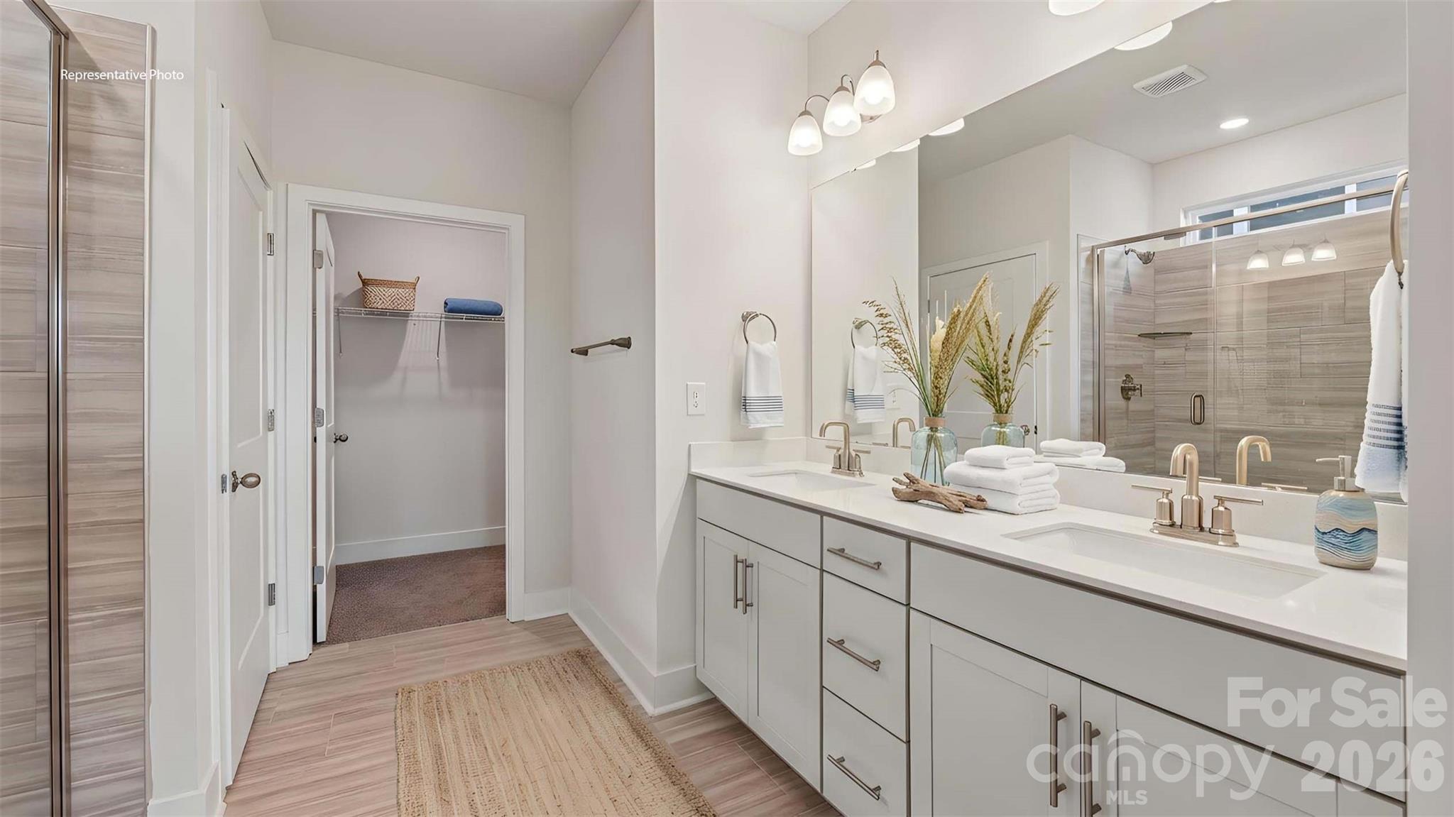 3241 Oberon Street — York