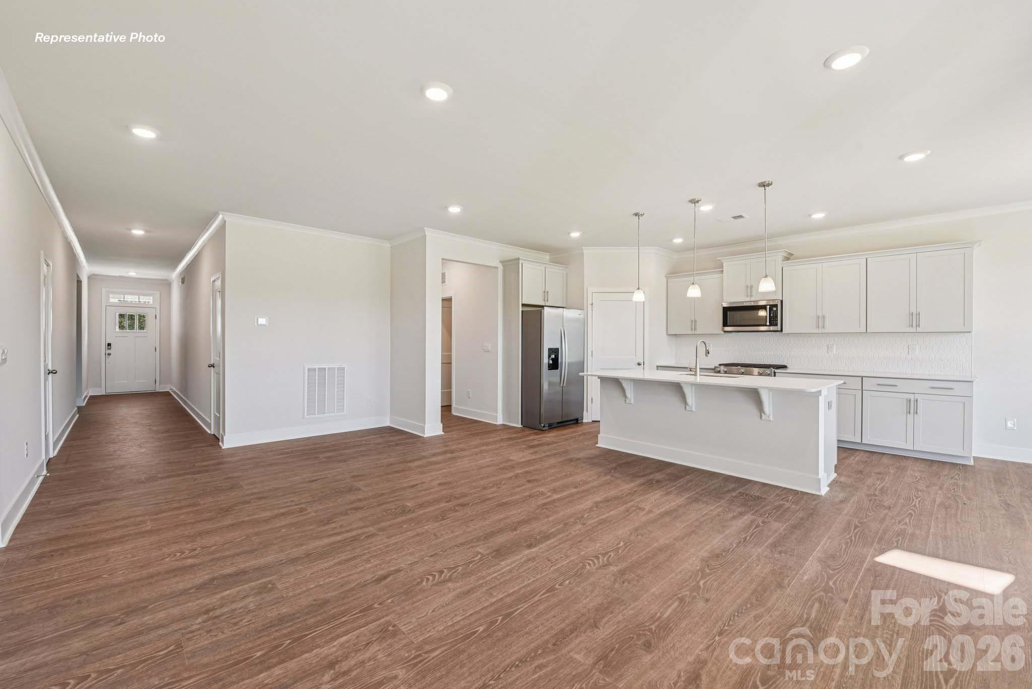 3241 Oberon Street — York