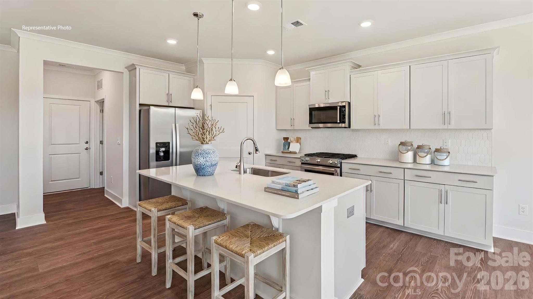 3241 Oberon Street — York