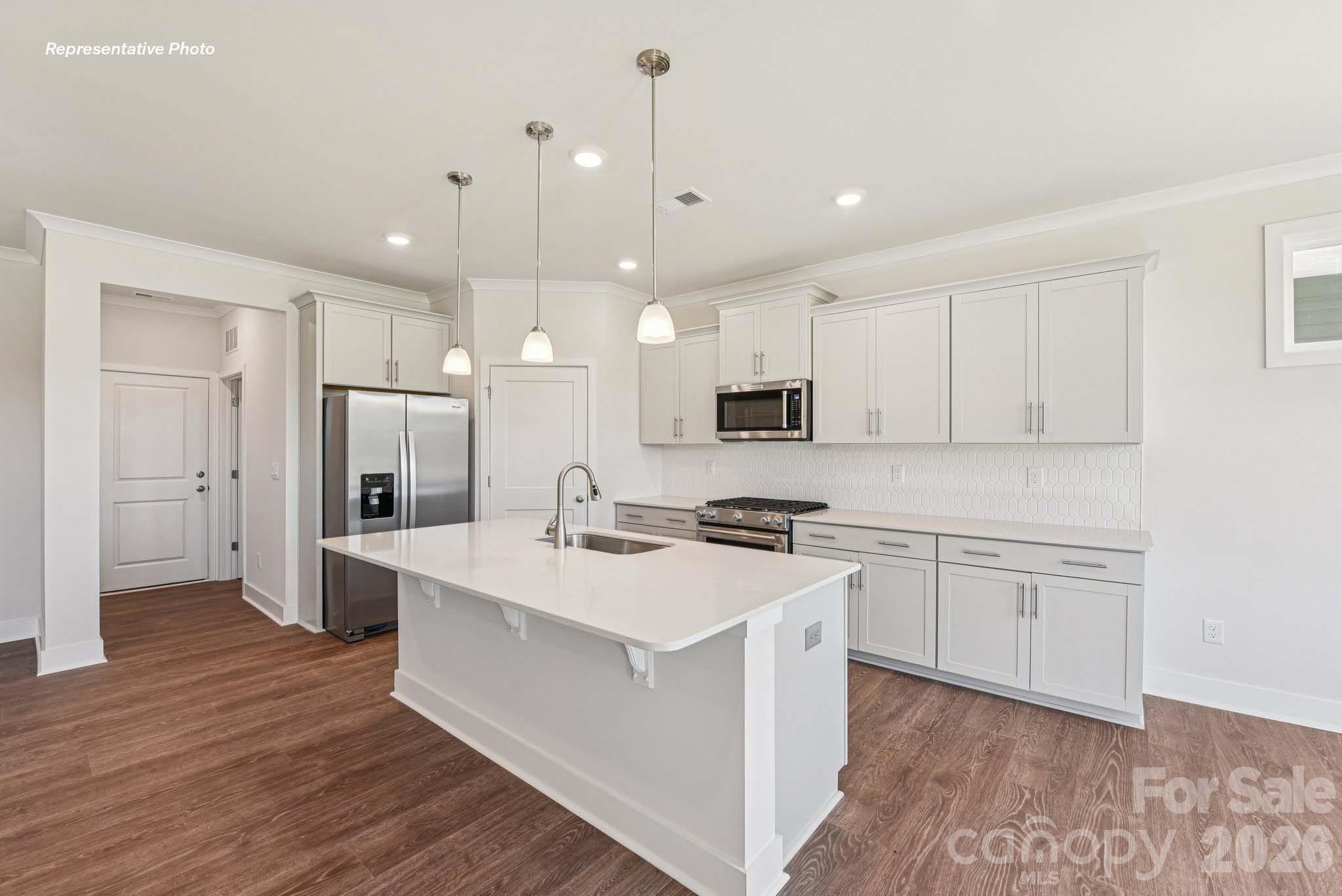 3241 Oberon Street — York