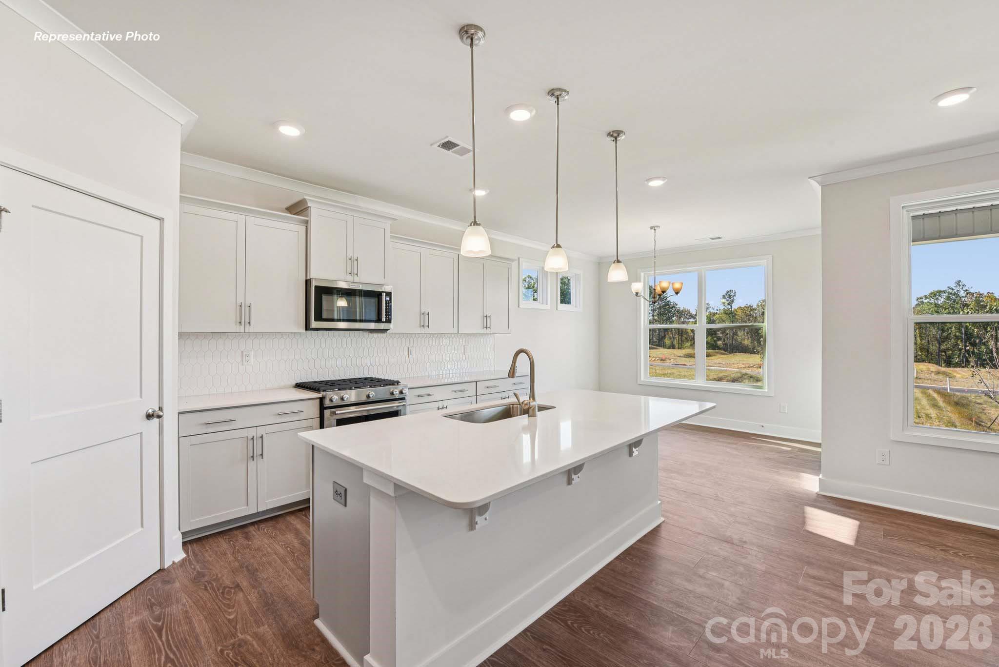 3241 Oberon Street — York