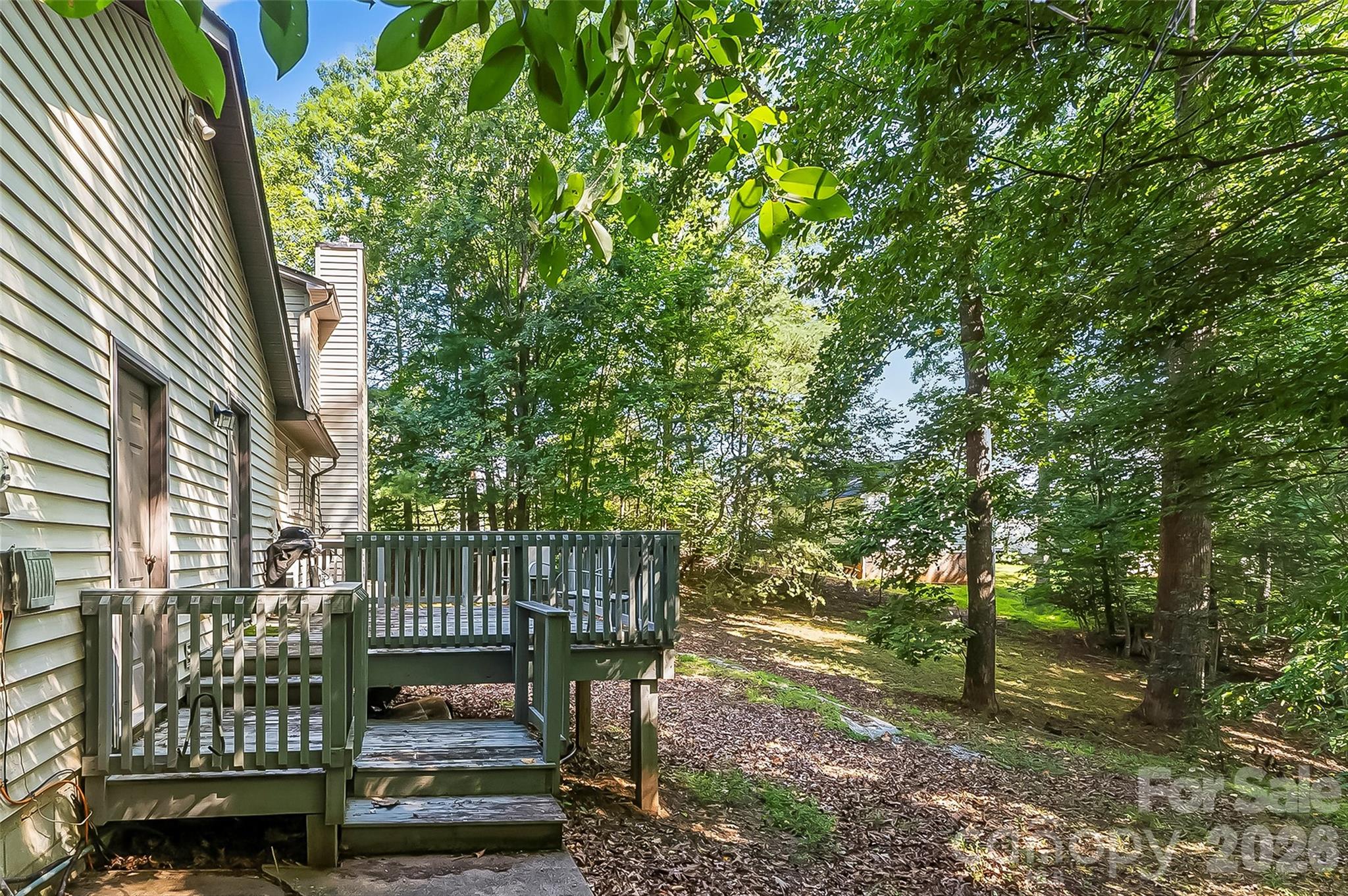 34 Lakeside Drive — Marion