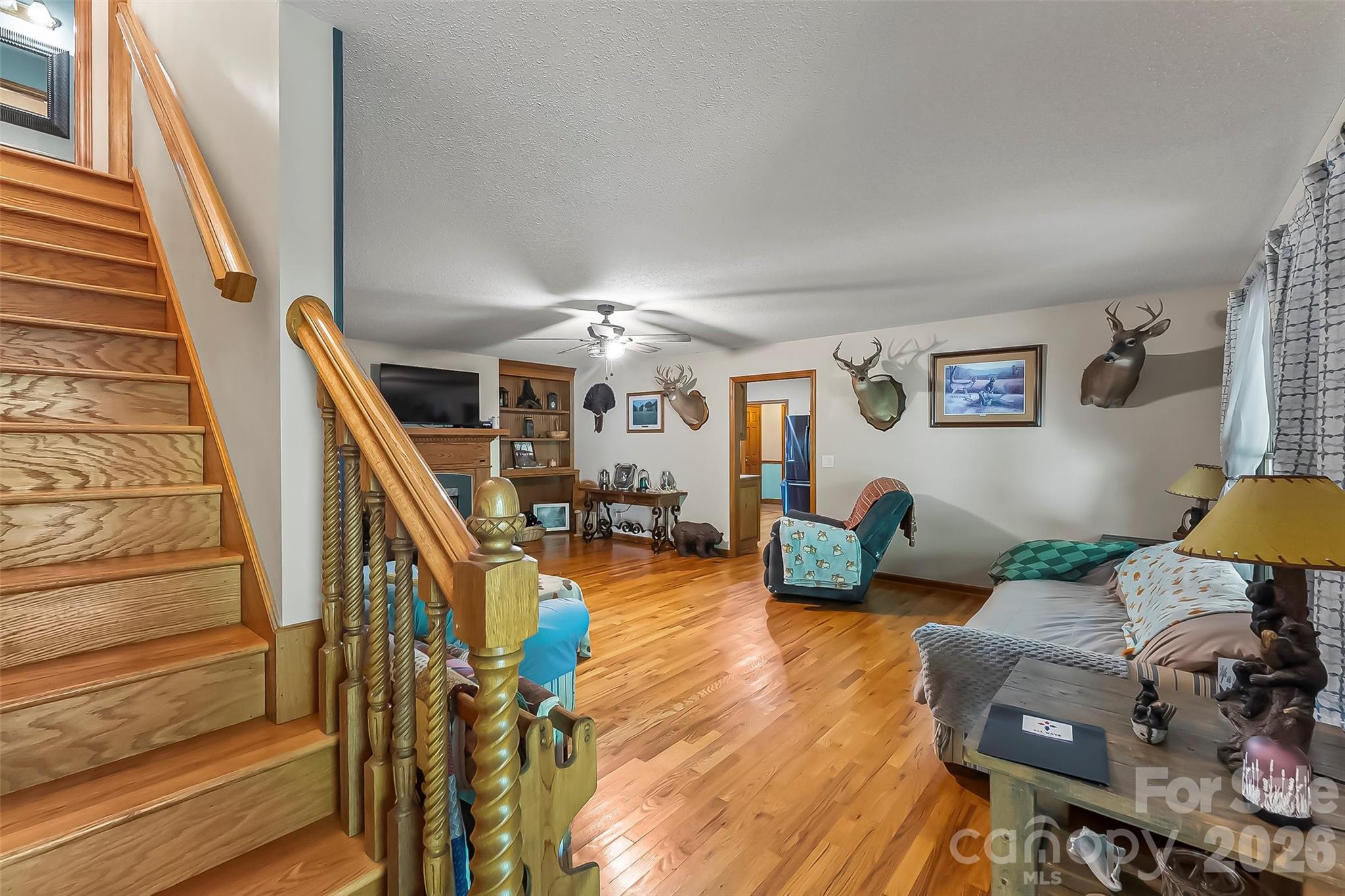 34 Lakeside Drive — Marion