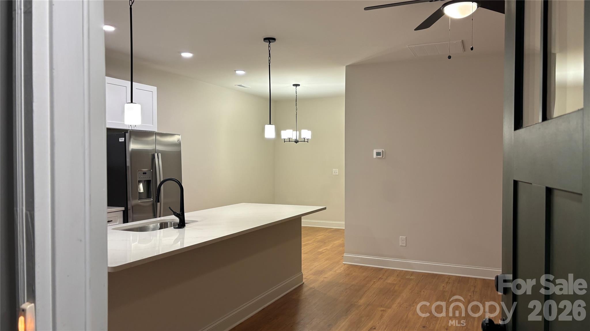 4817 Victoria Avenue — Charlotte