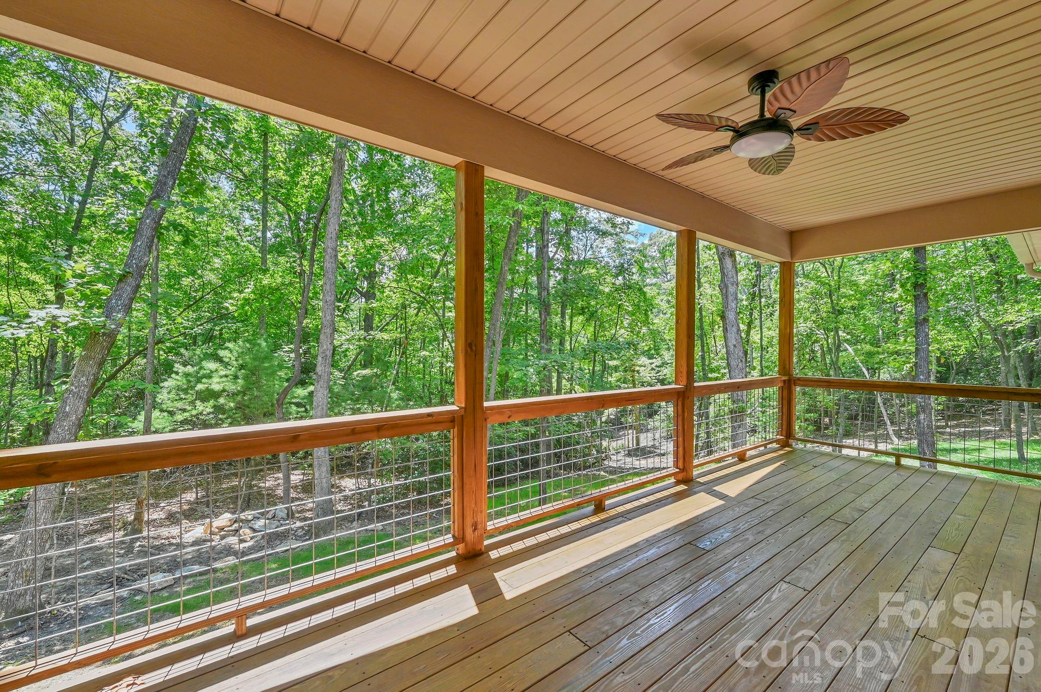 63 Abbey Lane — Hendersonville