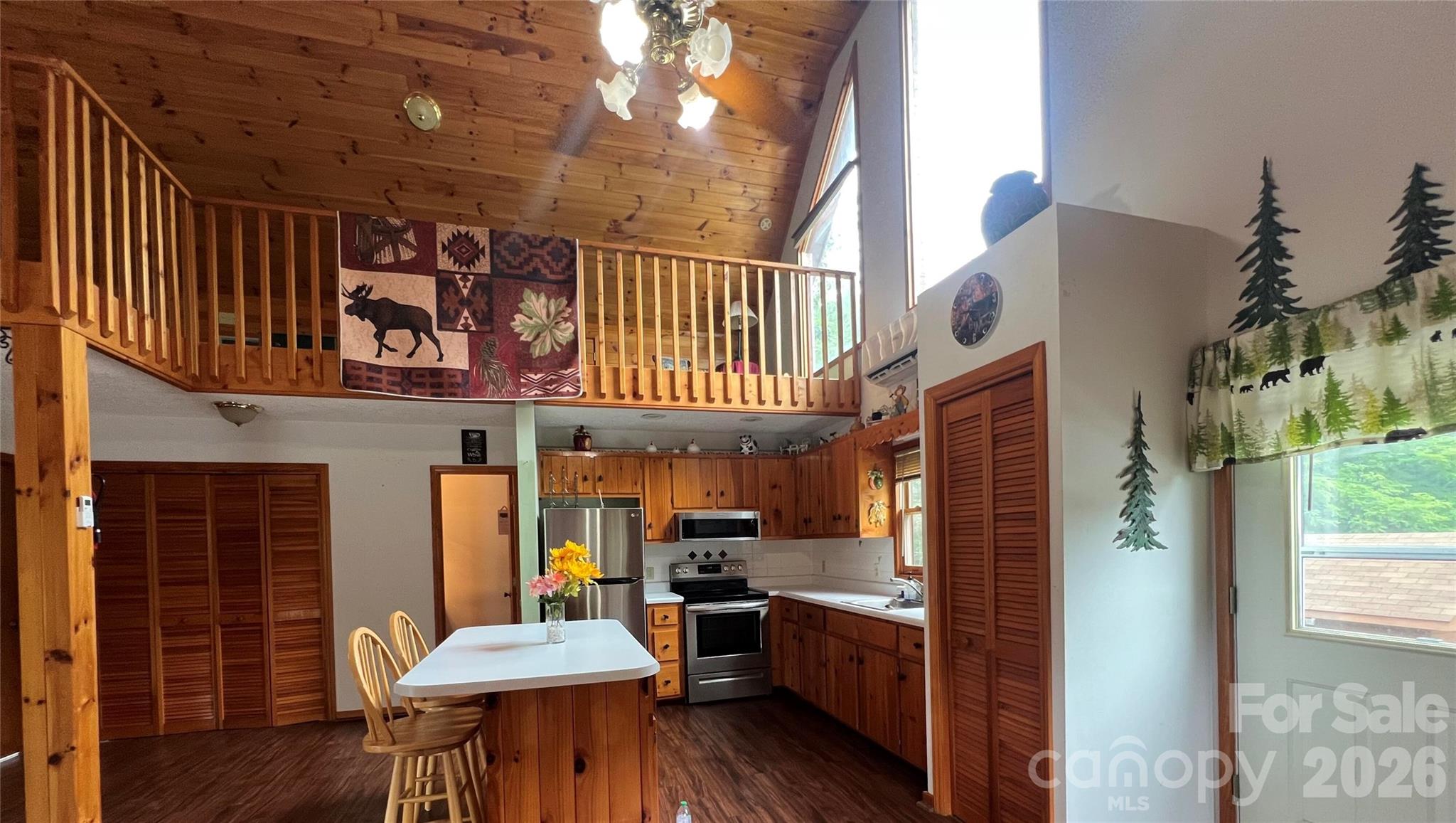 14 Zonia Lane — Piney Creek