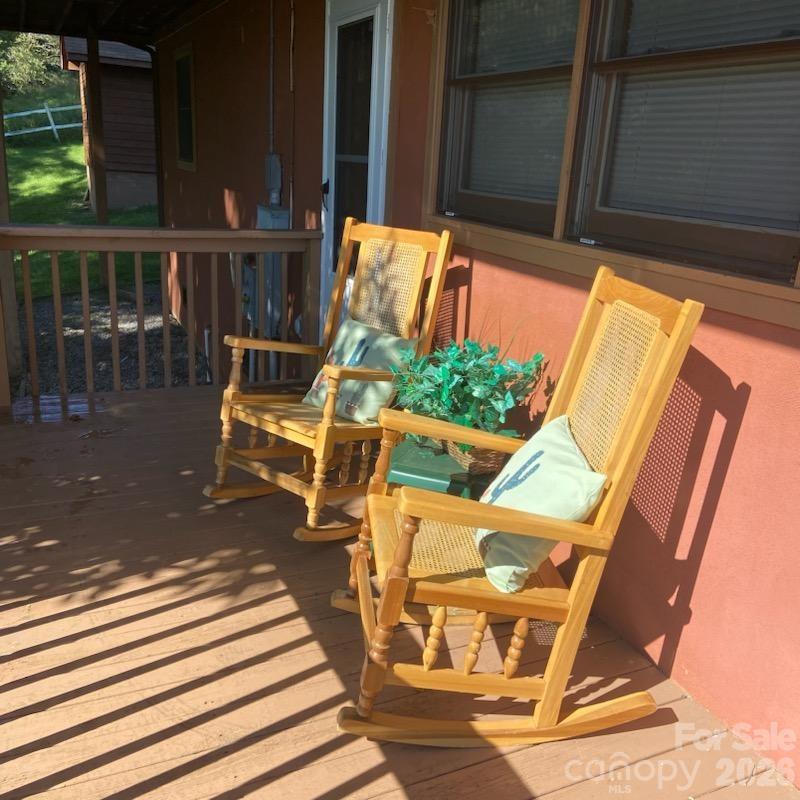 14 Zonia Lane — Piney Creek