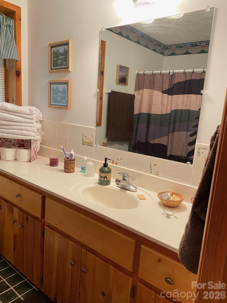 14 Zonia Lane — Piney Creek