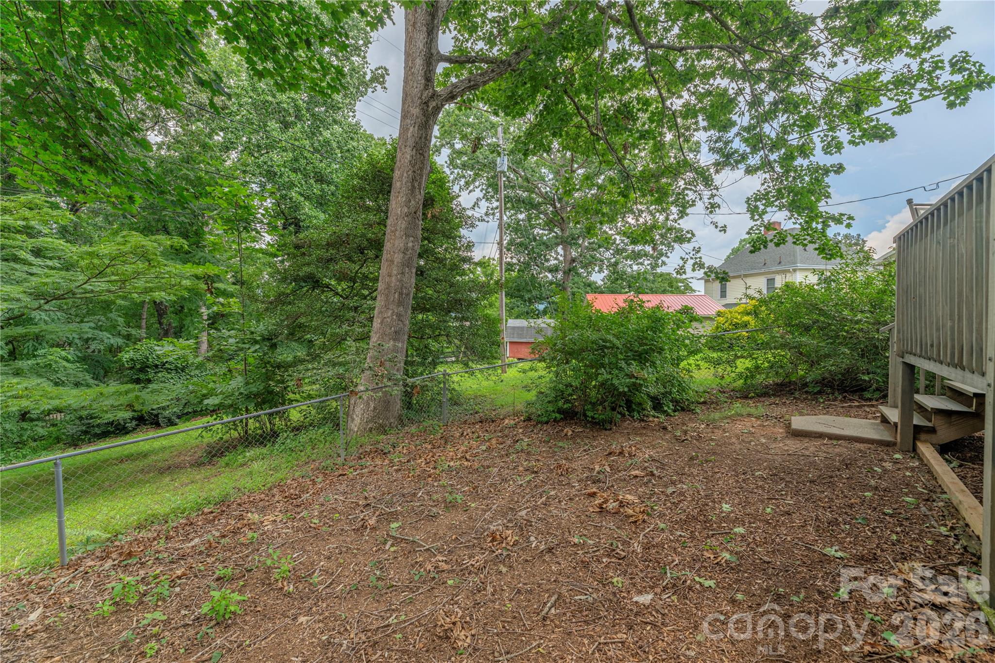 3 Enka Oak Street — Candler