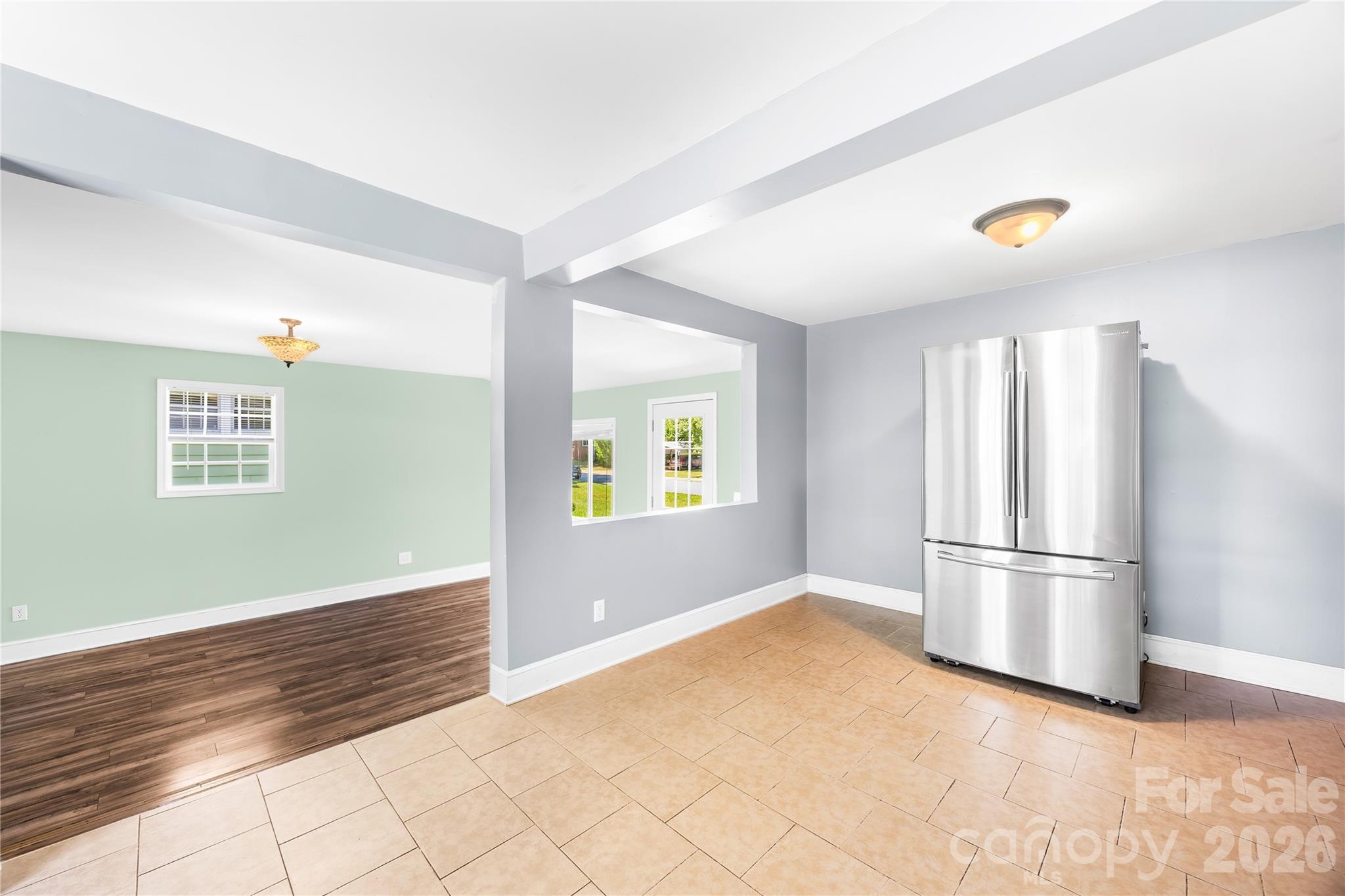 316 20th Avenue NE — Hickory