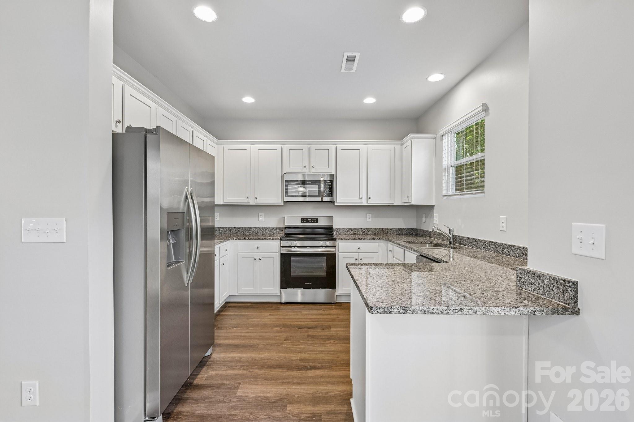 231 W Grover Street — Shelby