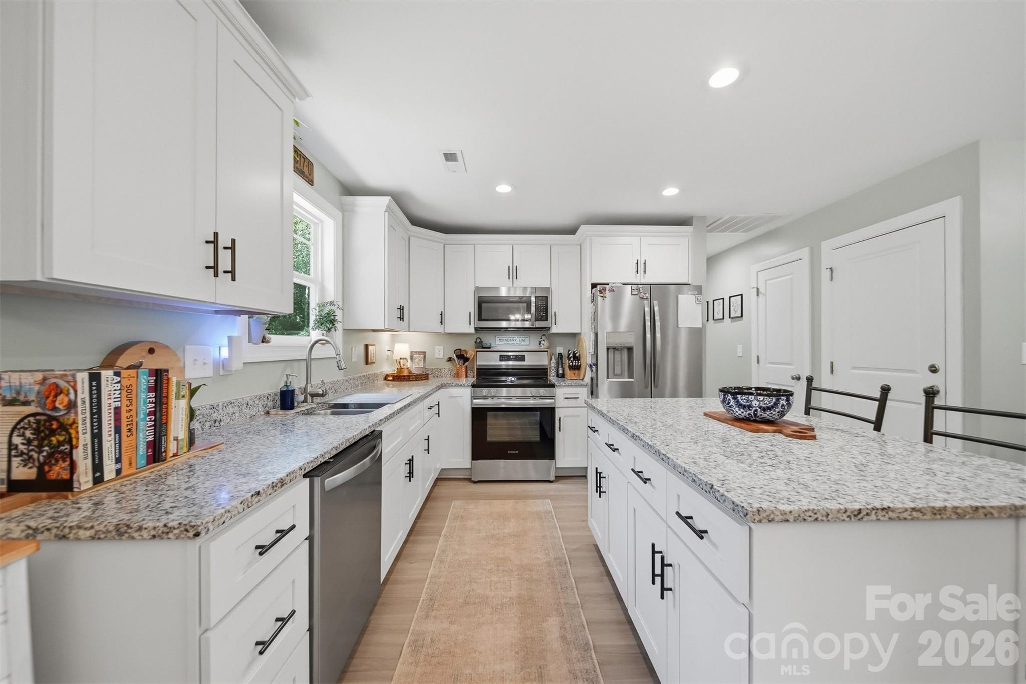 2370 Ellen Street — Granite Falls