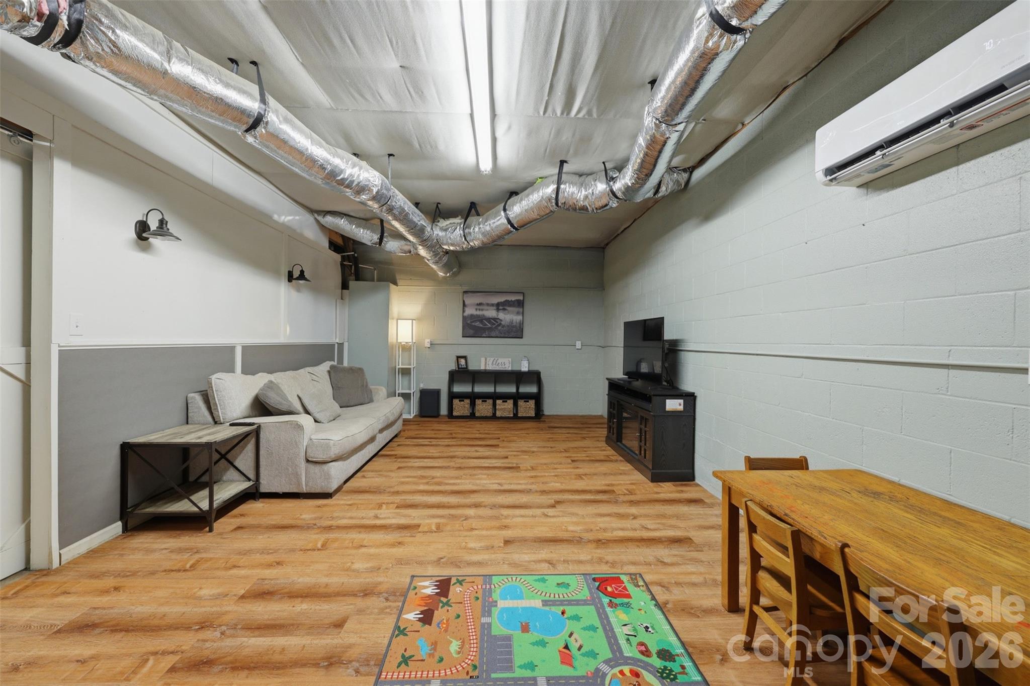 1127 Black Oak Ridge Road — Taylorsville