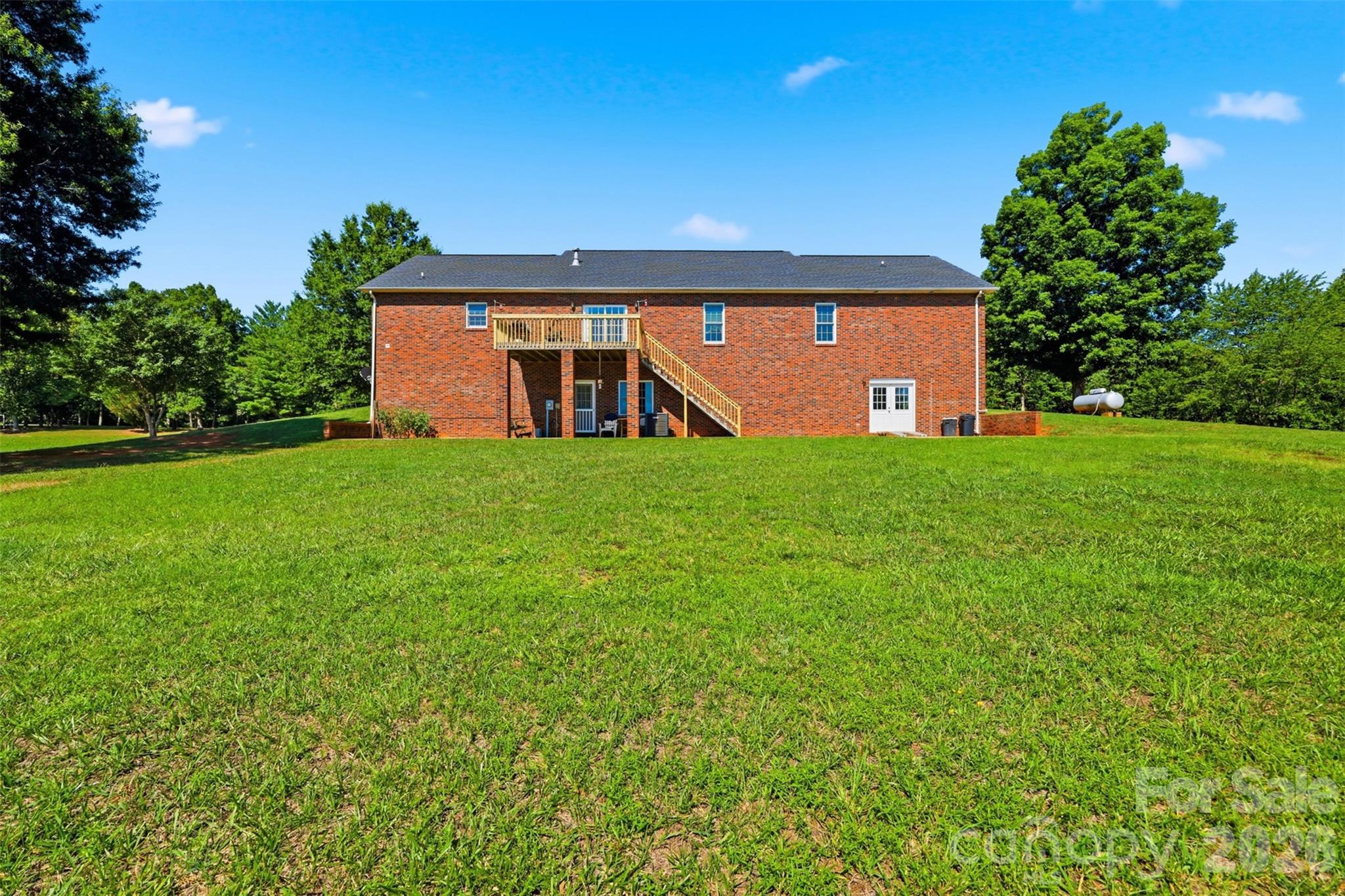 250 Millennium Drive — Taylorsville