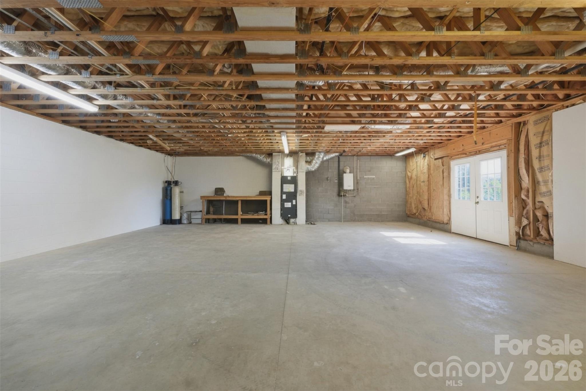250 Millennium Drive — Taylorsville