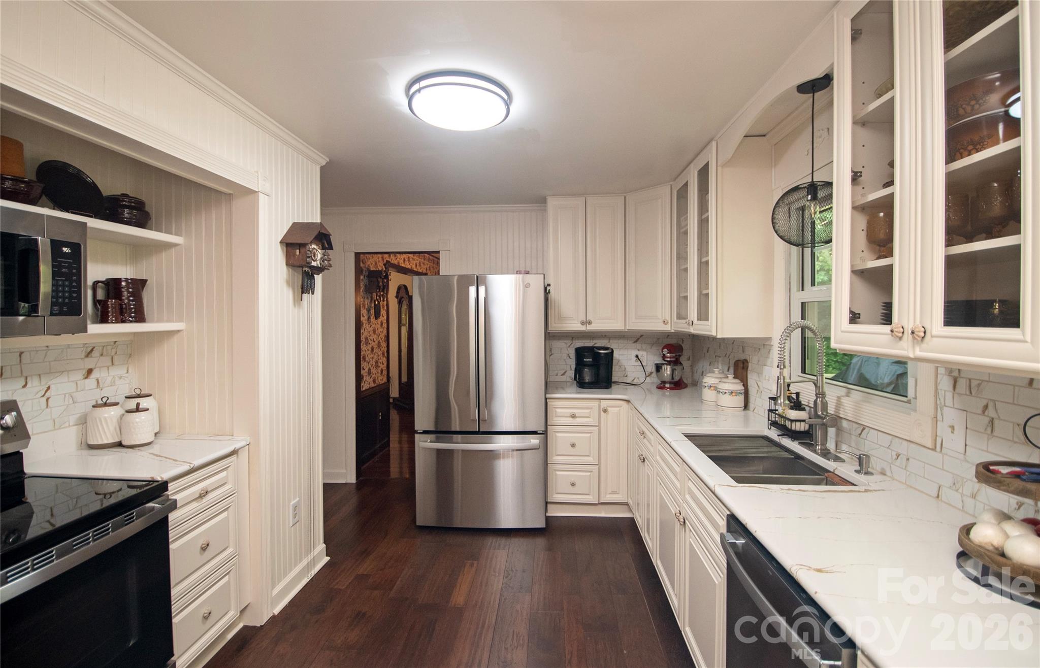 8301 Abercorn Lane — Charlotte