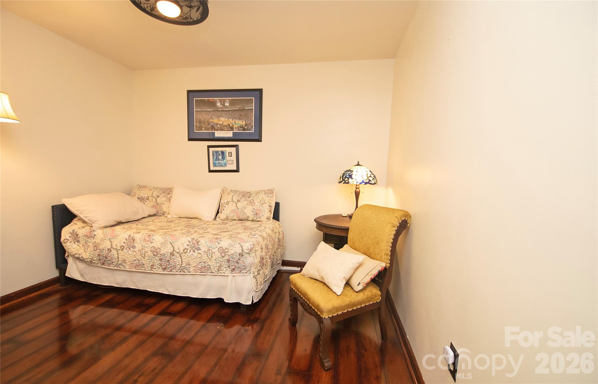 8301 Abercorn Lane — Charlotte