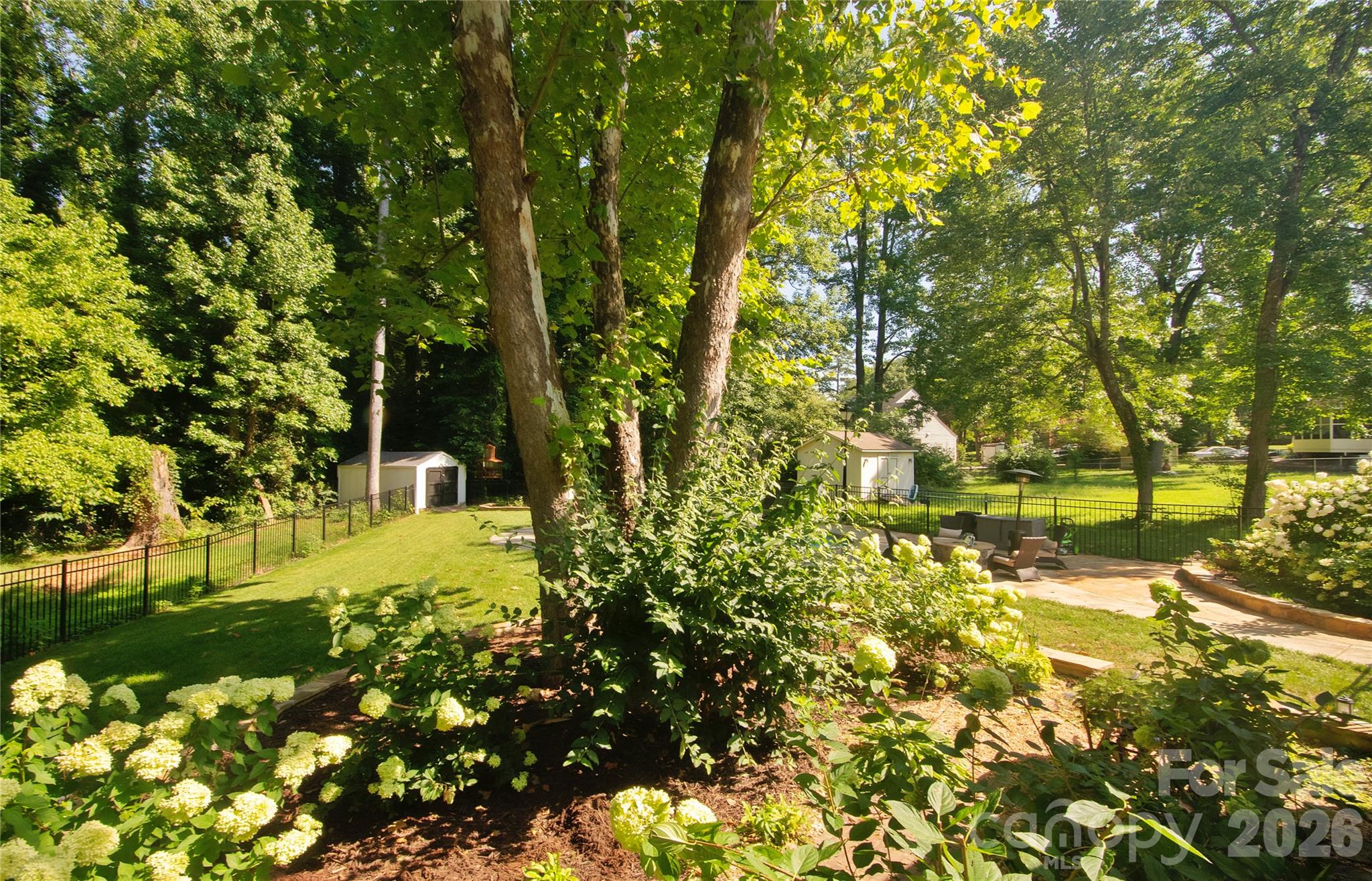 8301 Abercorn Lane — Charlotte
