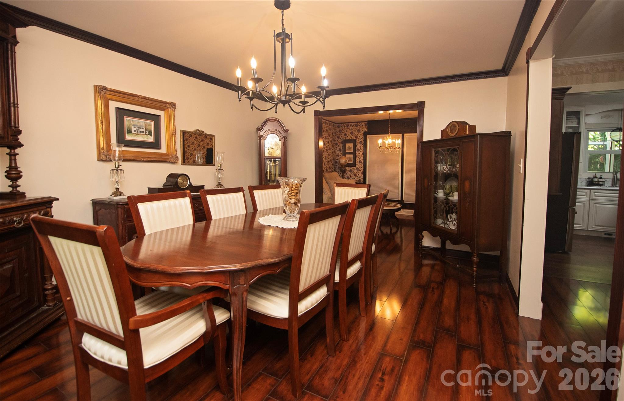 8301 Abercorn Lane — Charlotte