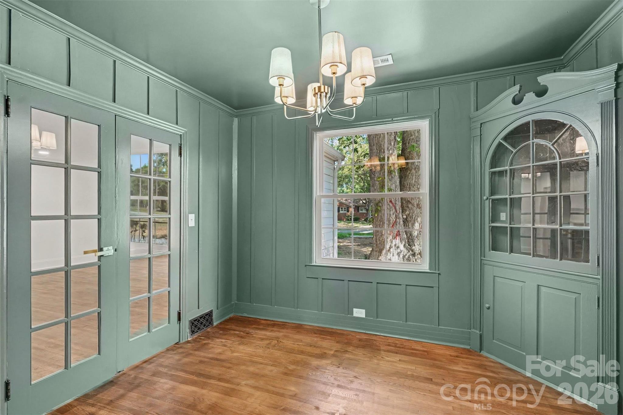 601 Marion Sims Drive — Lancaster