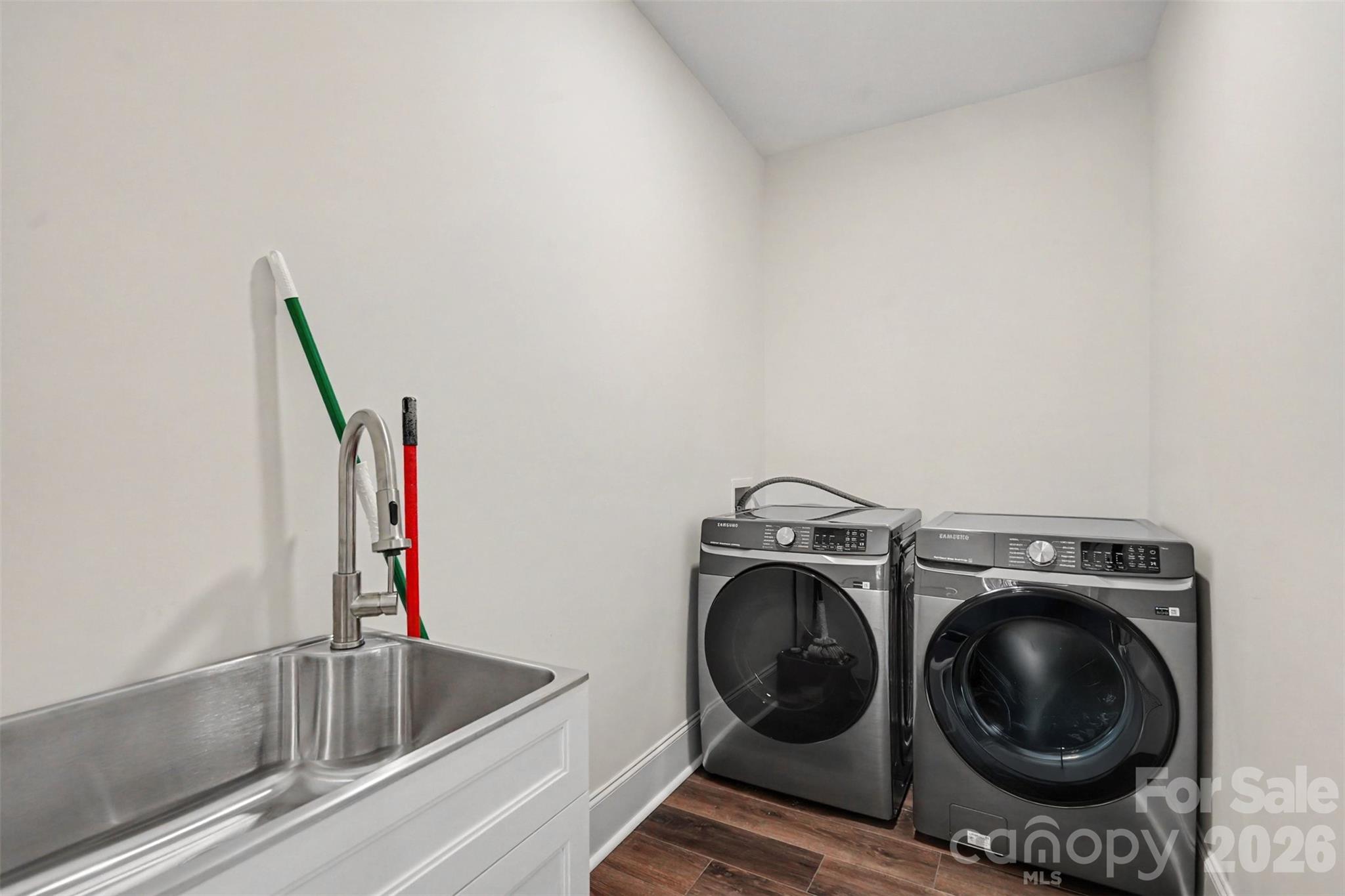 601 Marion Sims Drive — Lancaster