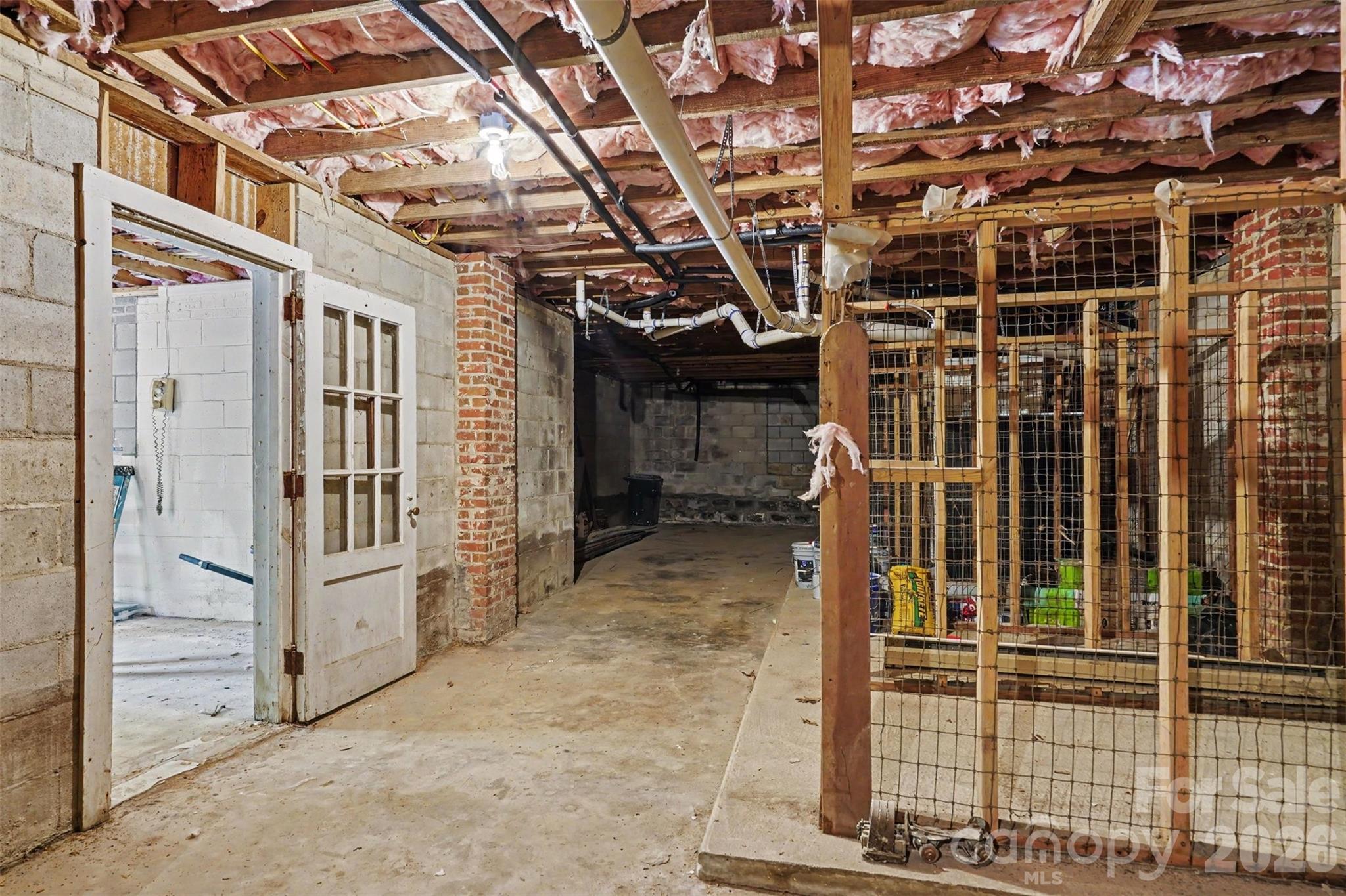 601 Marion Sims Drive — Lancaster